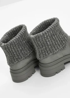 bonprix bonprix Tendencias·Zapatos Veganos|Botines De Nieve·Botines Chelsea><noscript><img width=