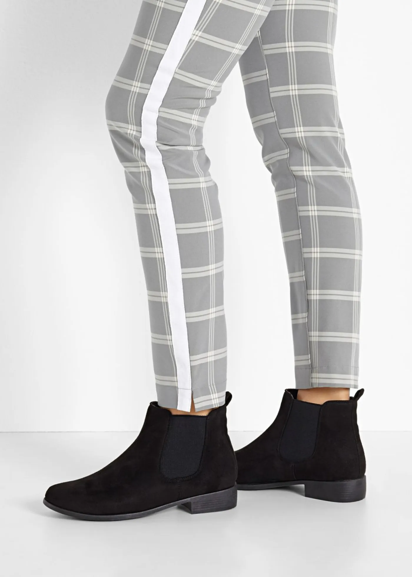 bonprix bonprix Tendencias·Zapatos Veganos|Botines De Nieve·Botines Chelsea>Botas Chelsea Negro