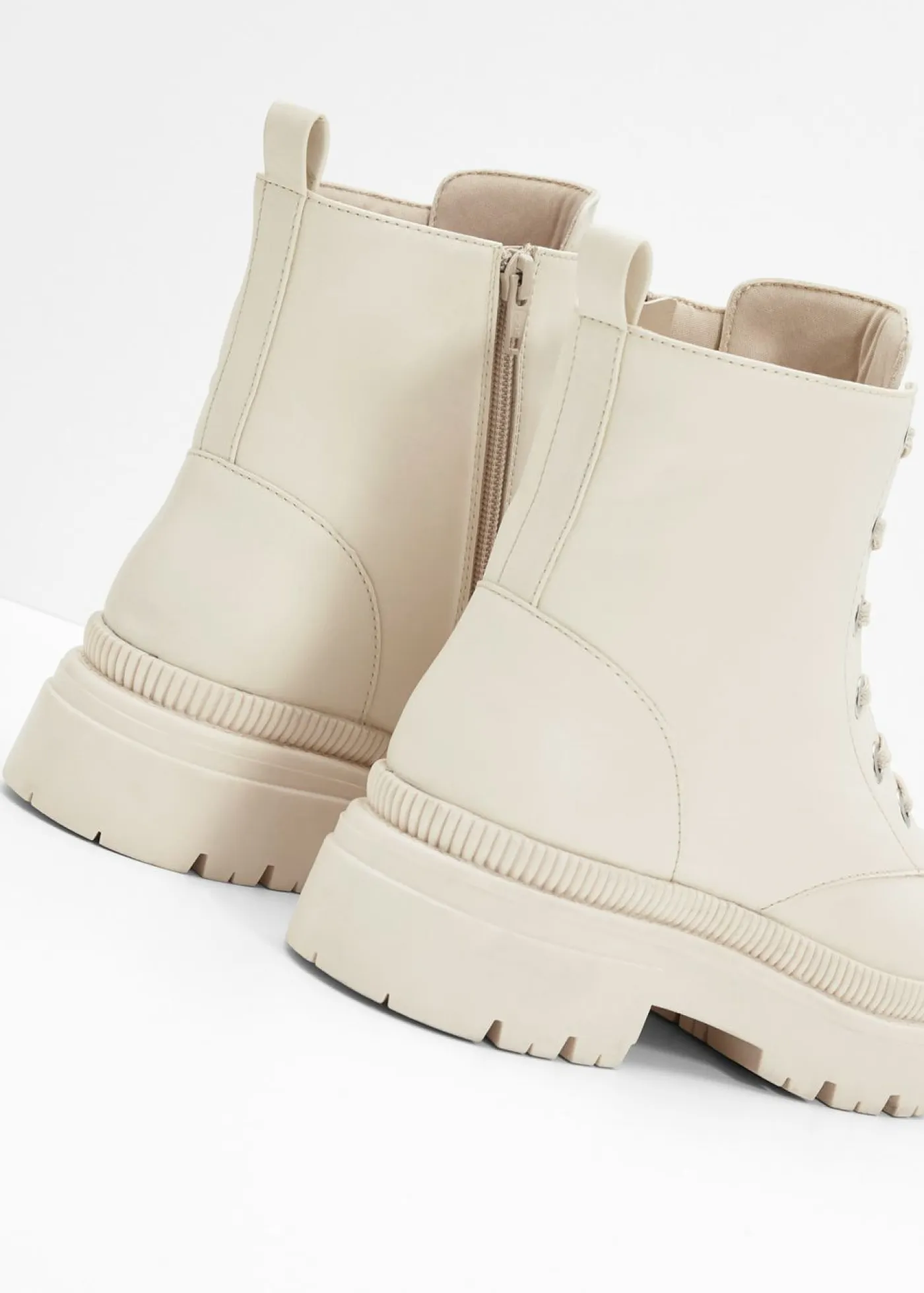 bonprix bonprix Botines De Nieve·Botas Con Cordones|Botines De Nieve·Botas Con Tacón>Botas con cordones y suela perfilada Beige