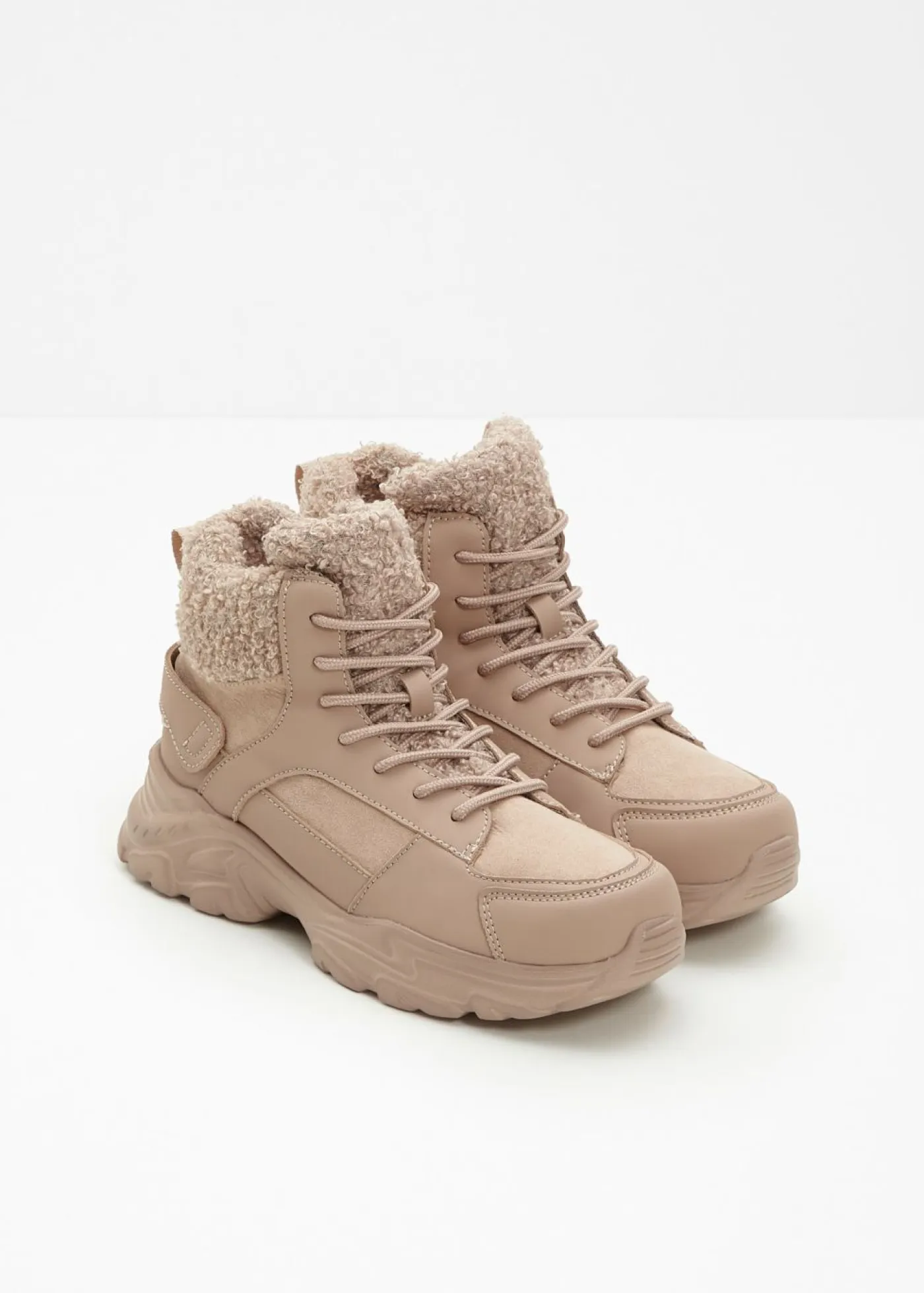 bonprix bonprix Botines De Nieve·Botas Con Cordones|Botines De Nieve·Botines Forrados>Botas forradas con cordones Café con leche