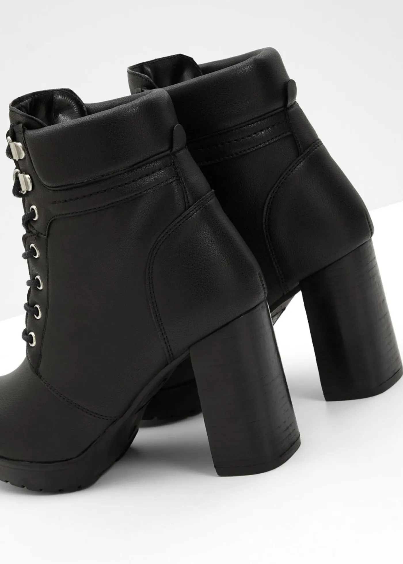 bonprix bonprix Zapatos De Tacón Alto|Botines>Botines con cordones y tacón alto Negro