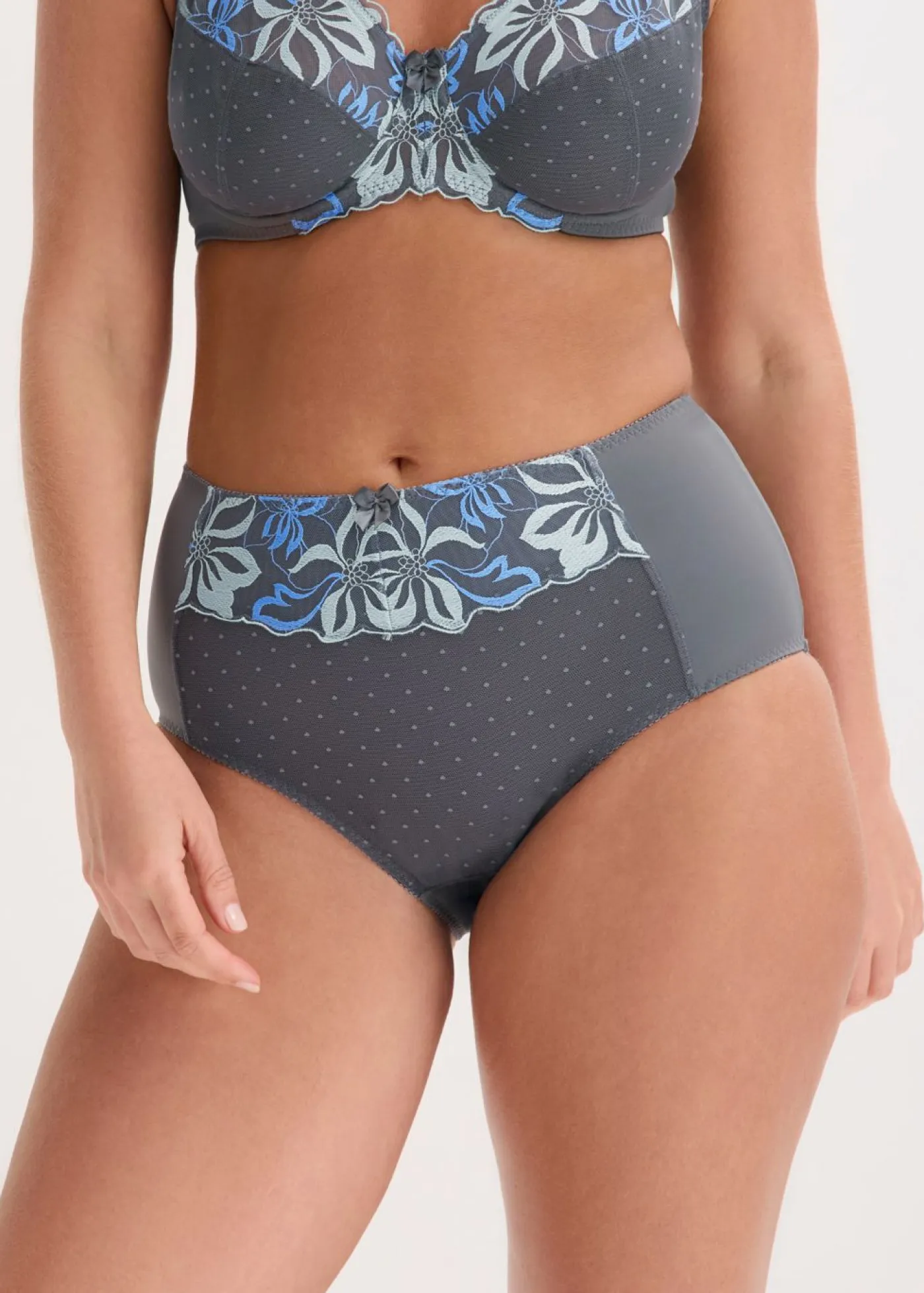 bonprix bonprix Lencería|Bragas>Braguita moldeadora con bordado delicado Gris granito