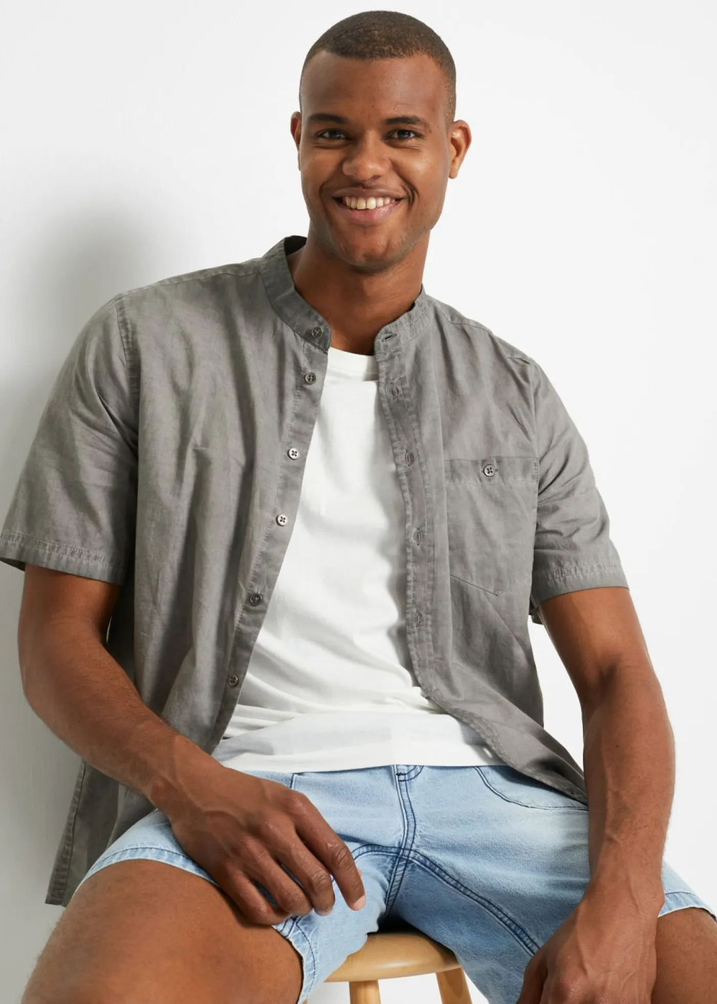 Hombre bonprix bonprix Camisa de manga corta con aspecto lavado