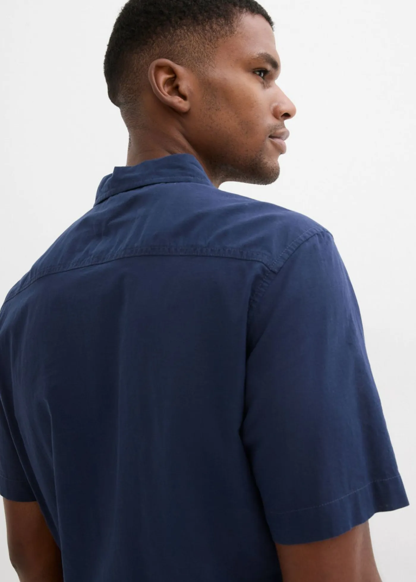 bonprix bonprix Básicos En Rebajas|Camisas>Camisa de manga corta de algodón puro Azul marino