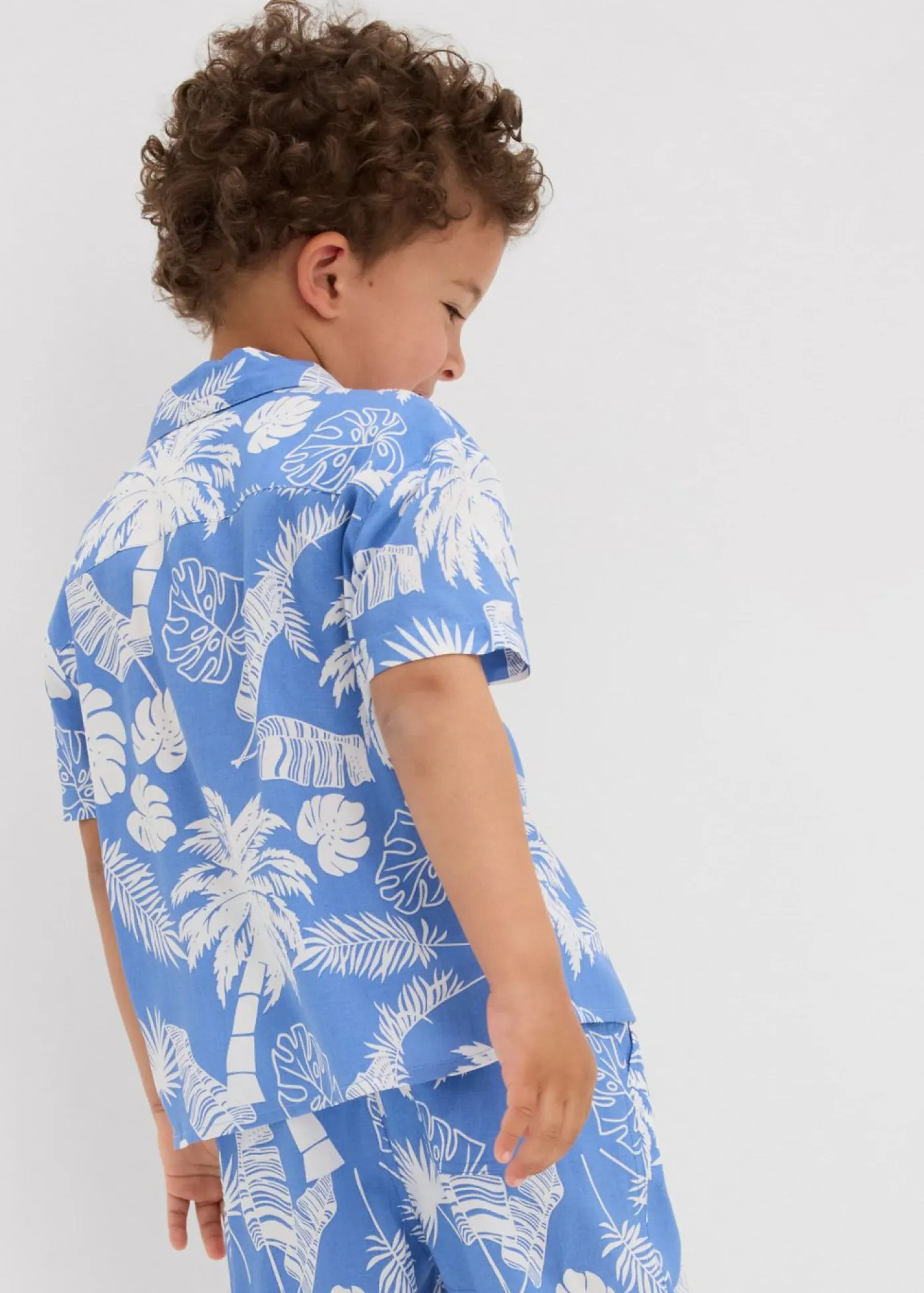 bonprix bonprix Ropa 2 A 9 Años·Camisas Y Trajes>Camisa de manga corta de viscosa suave azul cielo-blanco lana