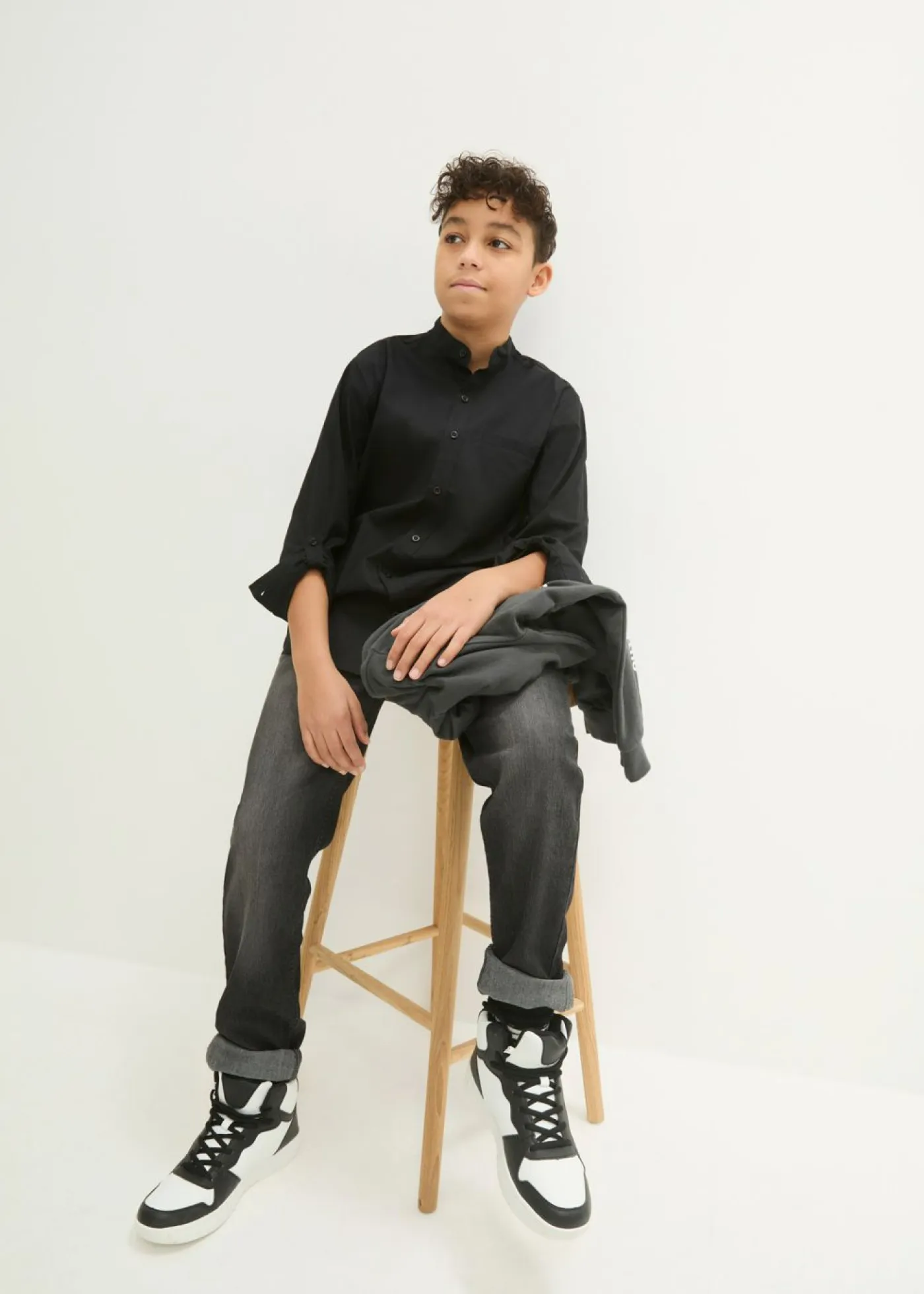 bonprix bonprix Ropa 9 A 16 Años·Conjuntos Y Camisas>Camisa de manga larga con dobladillo de algodón puro Negro