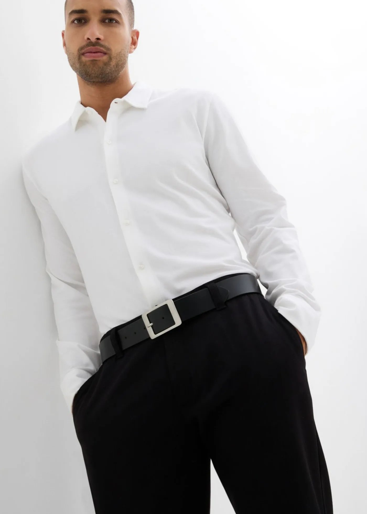 bonprix bonprix Camisas>Camisa elástica de piqué de algodón con corte ajustado Blanco