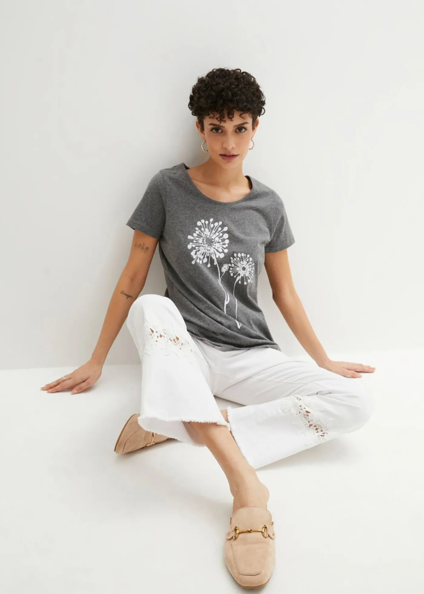 bonprix bonprix Camisetas>Camiseta Gris jaspeado/blanco estampado