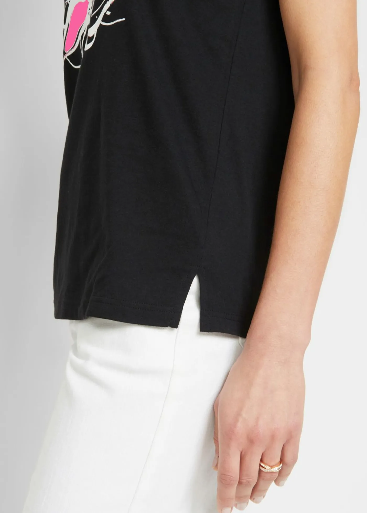 bonprix bonprix Camisetas>Camiseta Negro estampado