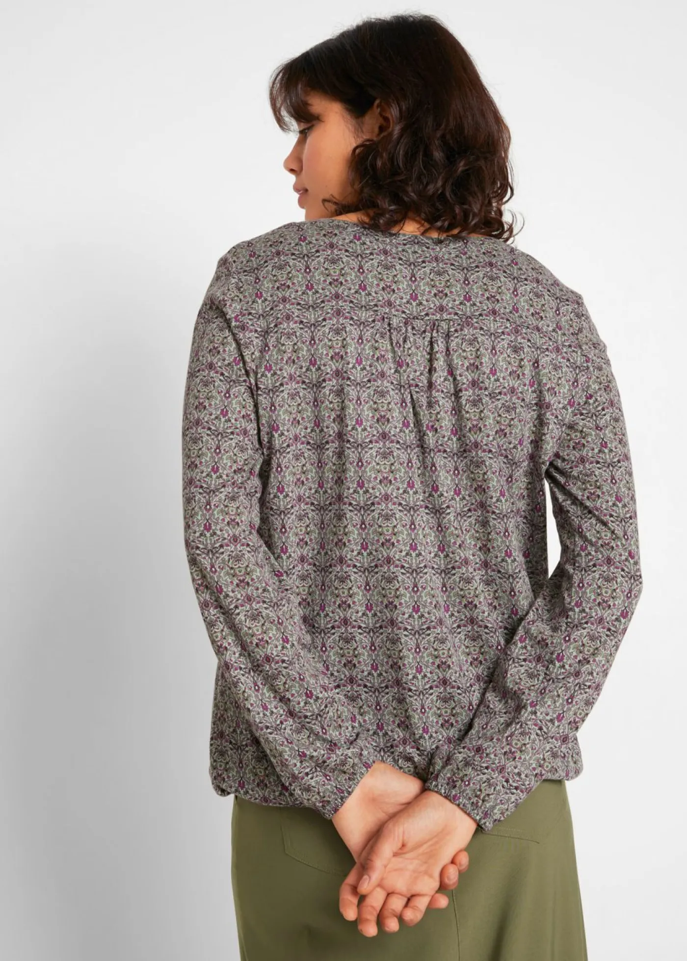 bonprix bonprix Camisetas>Camiseta Verde humo