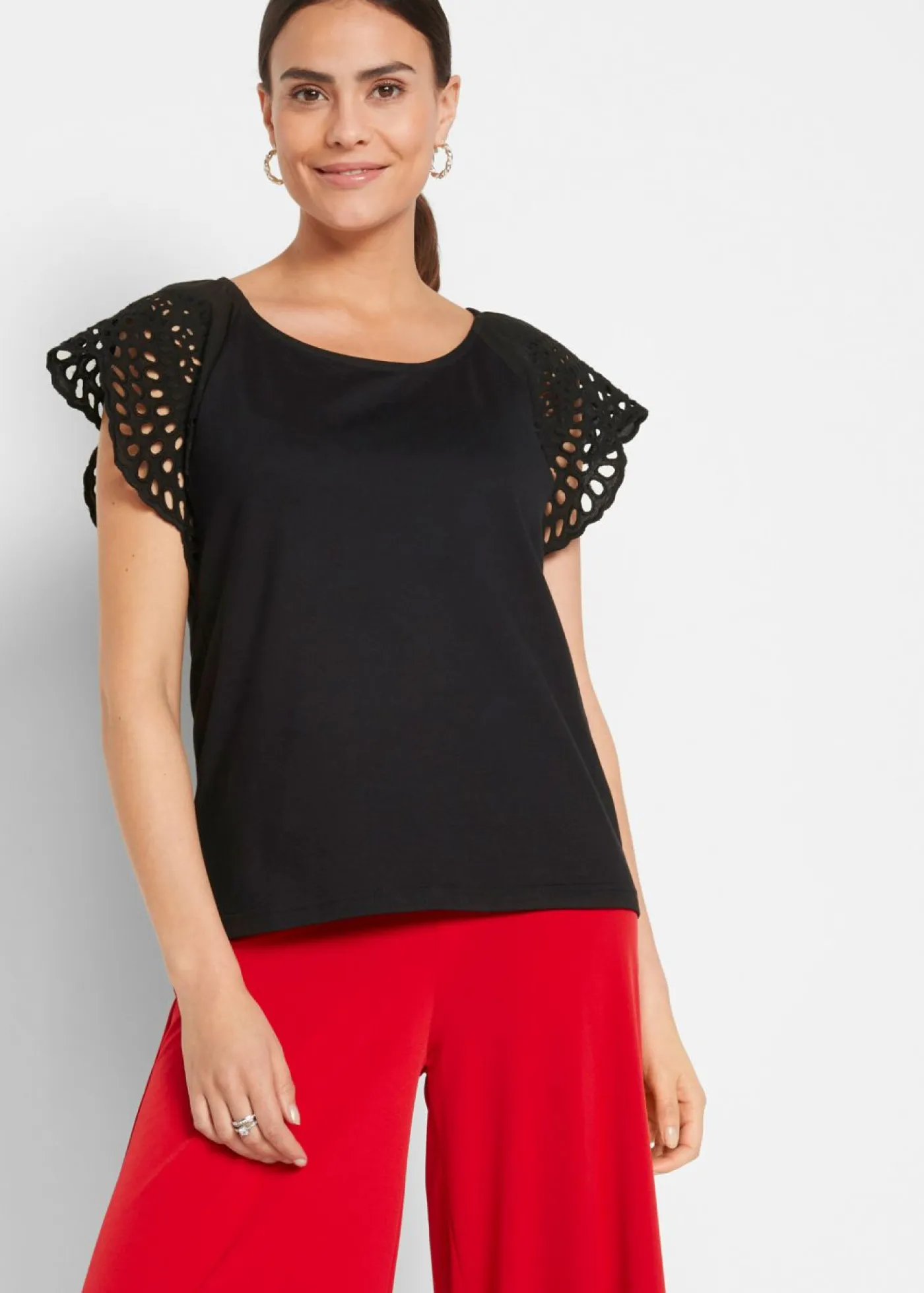 bonprix bonprix Camisetas>Camiseta con bordado calado Negro