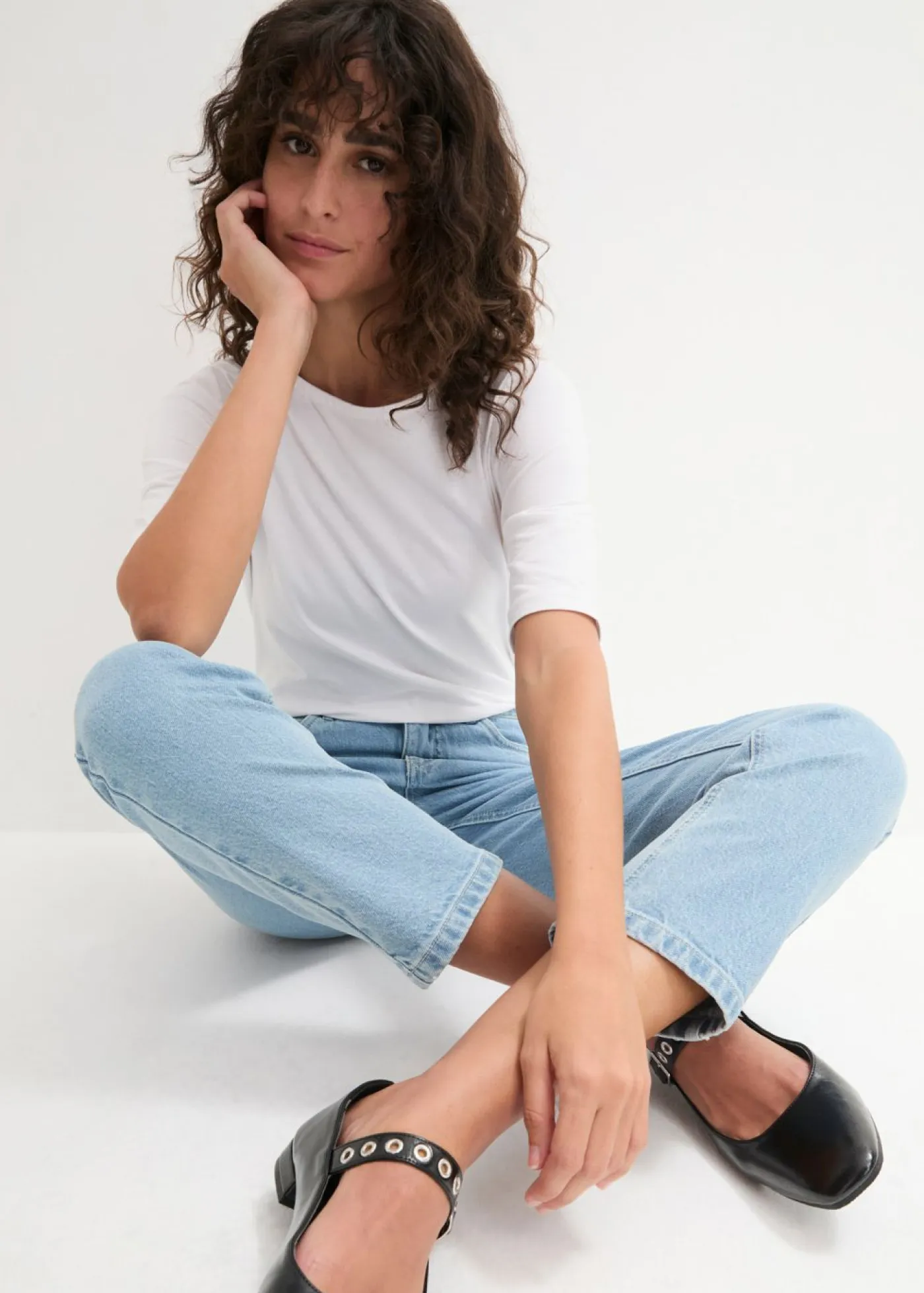 bonprix bonprix Básicos|Camisetas>Camiseta con escote en U y media manga Blanco