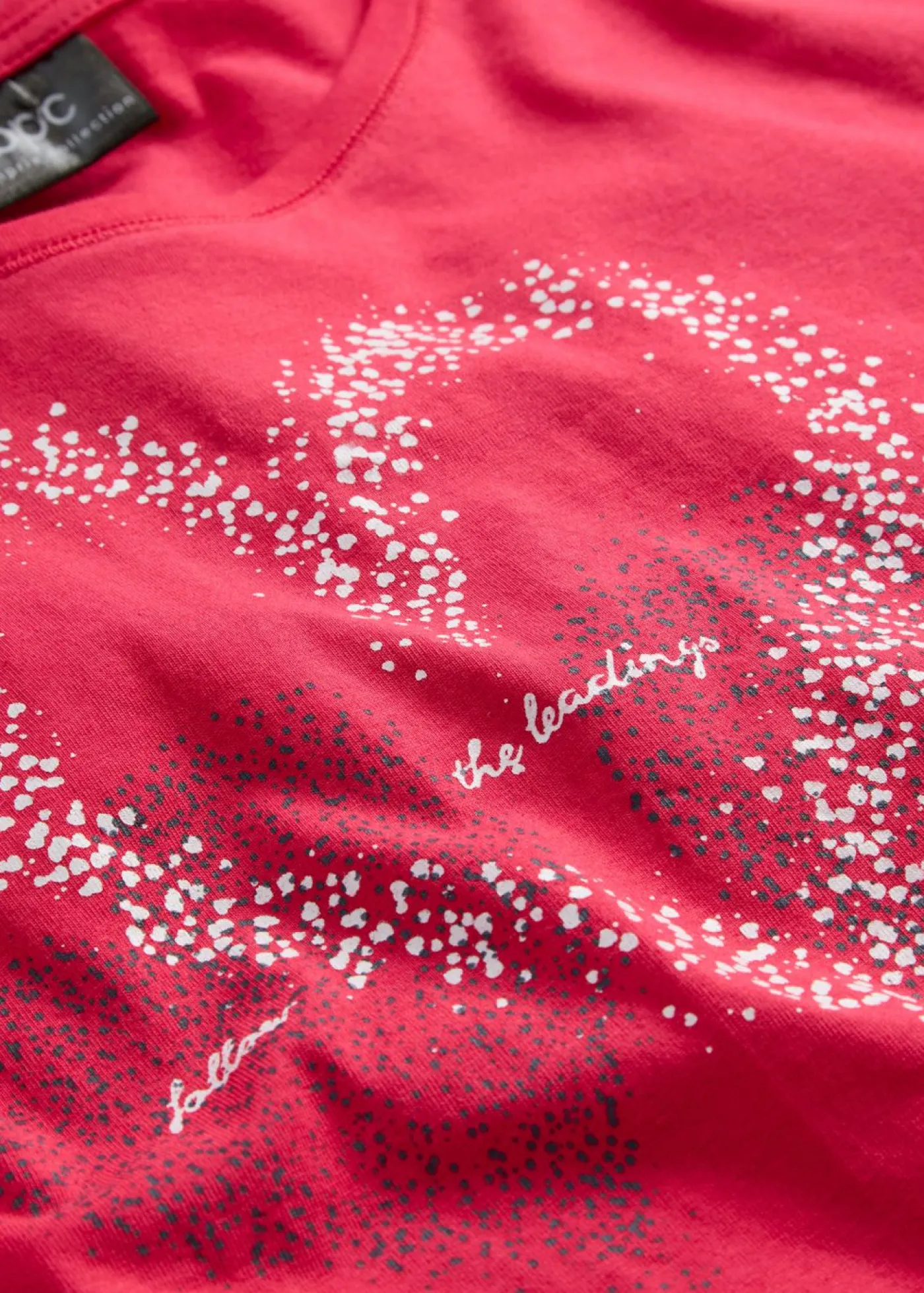 Mujer bonprix bonprix Camiseta con estampado de corazón de algodón orgánico