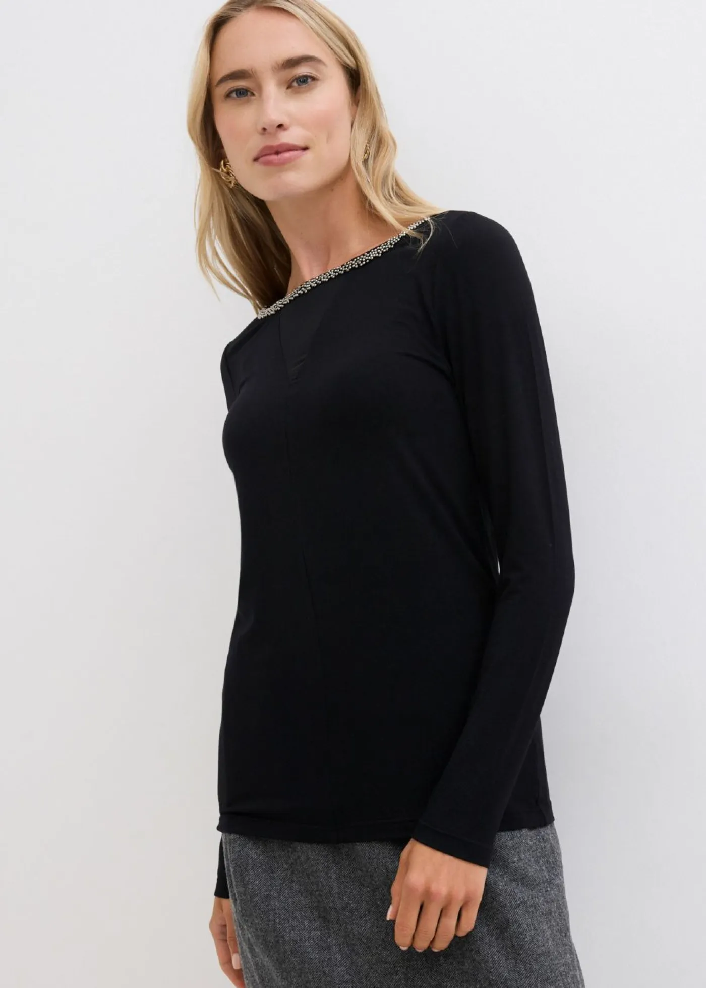 bonprix bonprix Camisetas>Camiseta con inserto de malla y piedras brillantes Negro