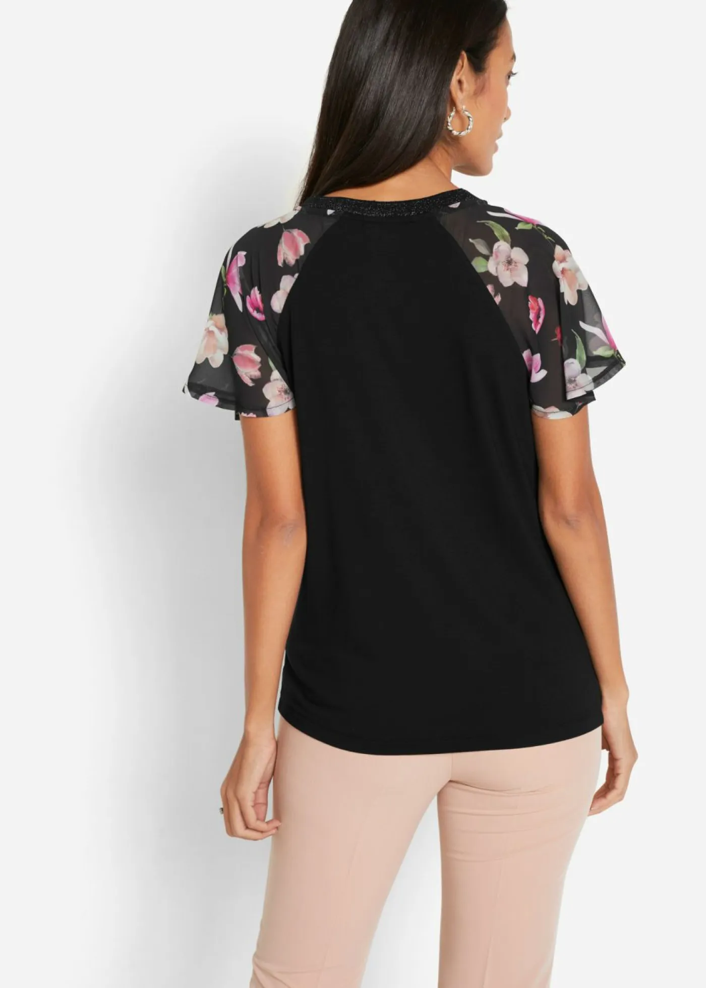 bonprix bonprix Camisetas>Camiseta con mangas de gasa Negro de flores