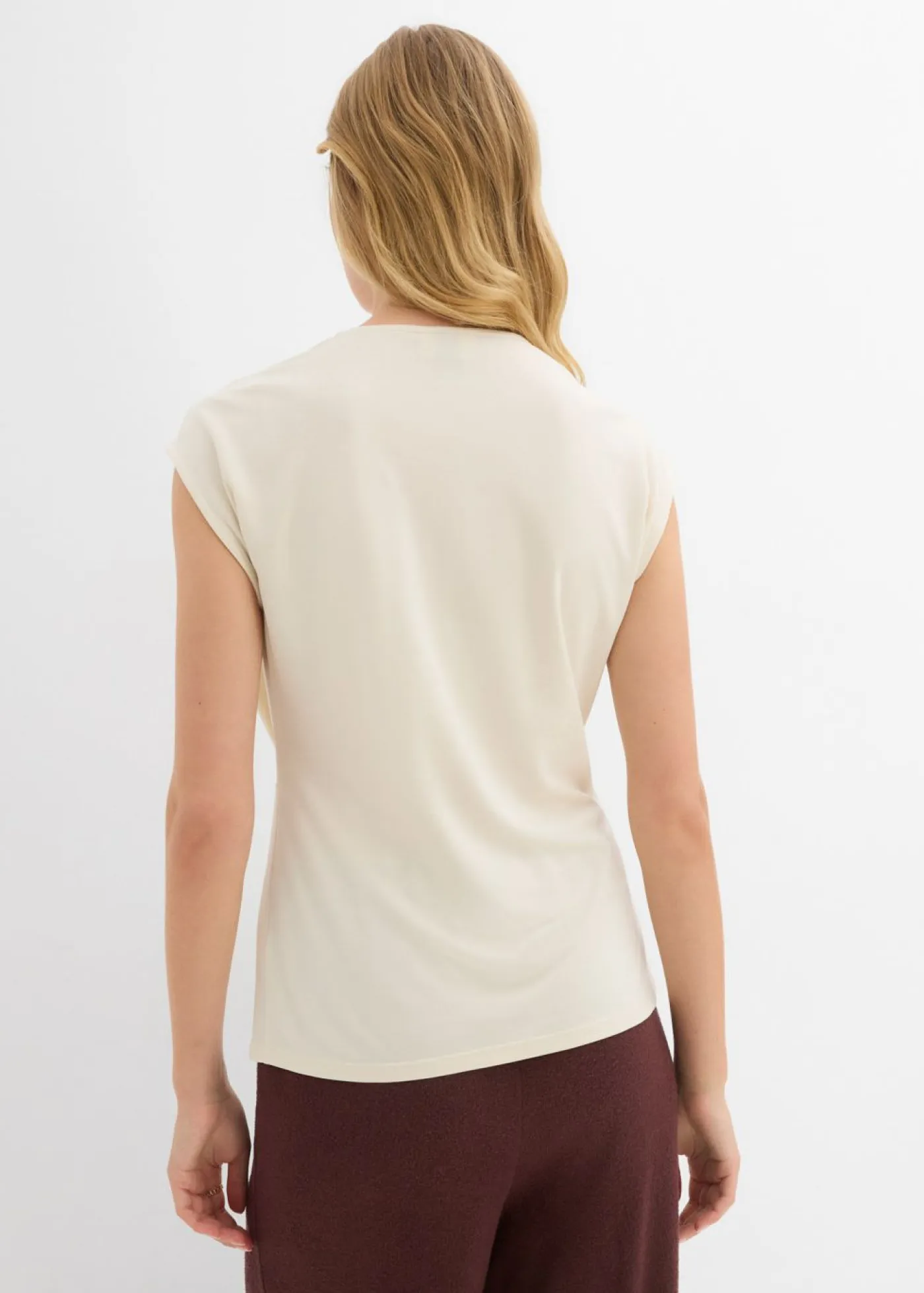 bonprix bonprix Camisetas>Camiseta cruzada de mezcla de viscosa fluida Crudo