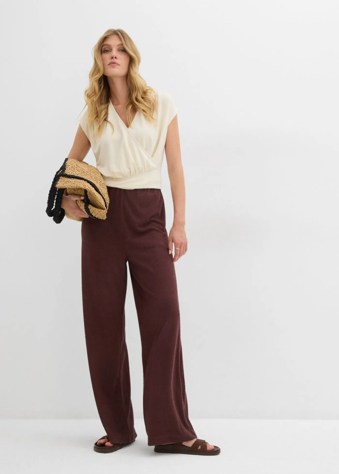 bonprix bonprix Camisetas>Camiseta cruzada de mezcla de viscosa fluida Crudo