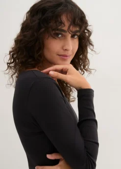 bonprix bonprix Básicos|Camisetas><noscript><img width=