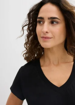 bonprix bonprix Básicos|Camisetas><noscript><img width=