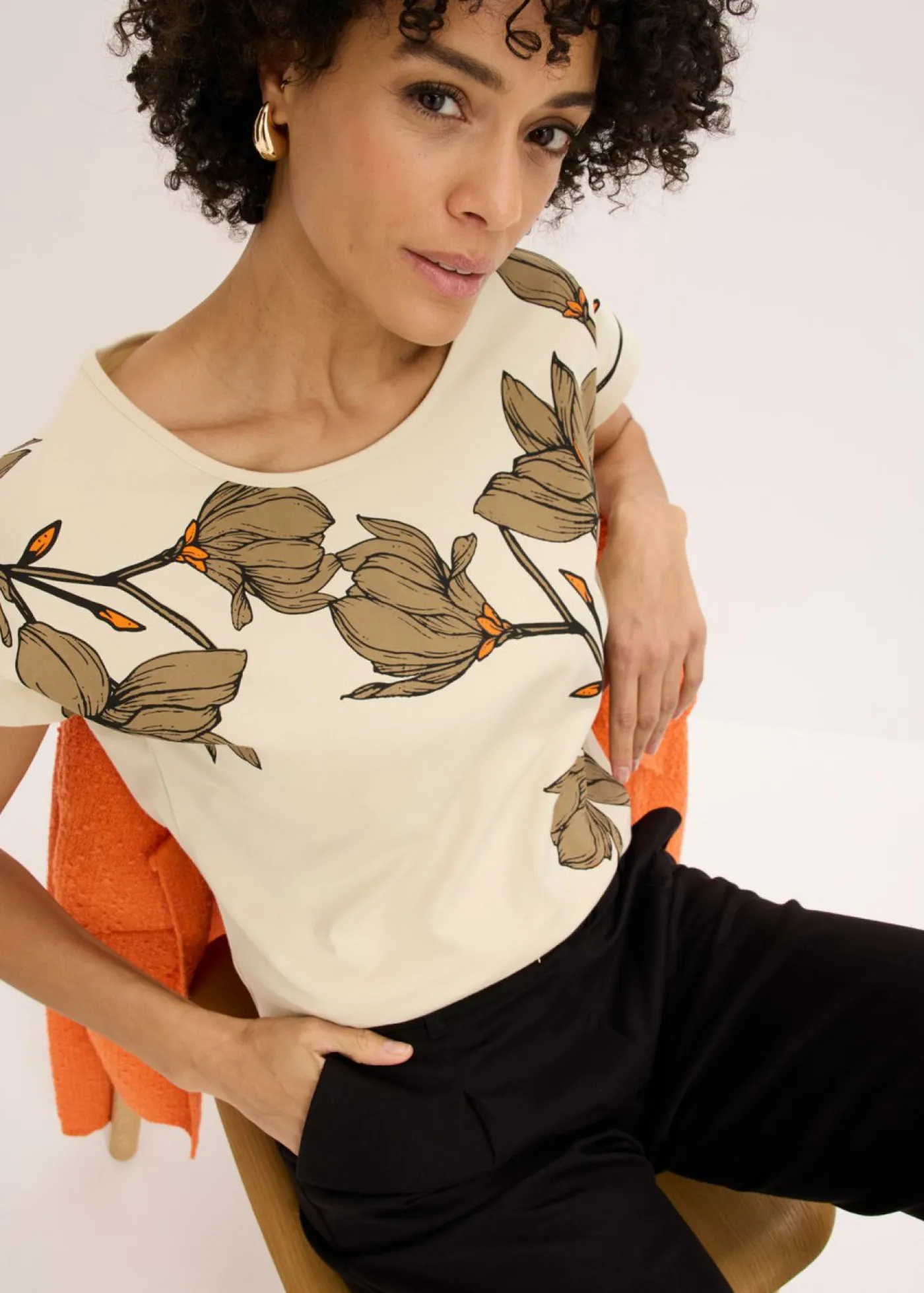 Mujer bonprix bonprix Camiseta de algodón orgánico con estampado de flores