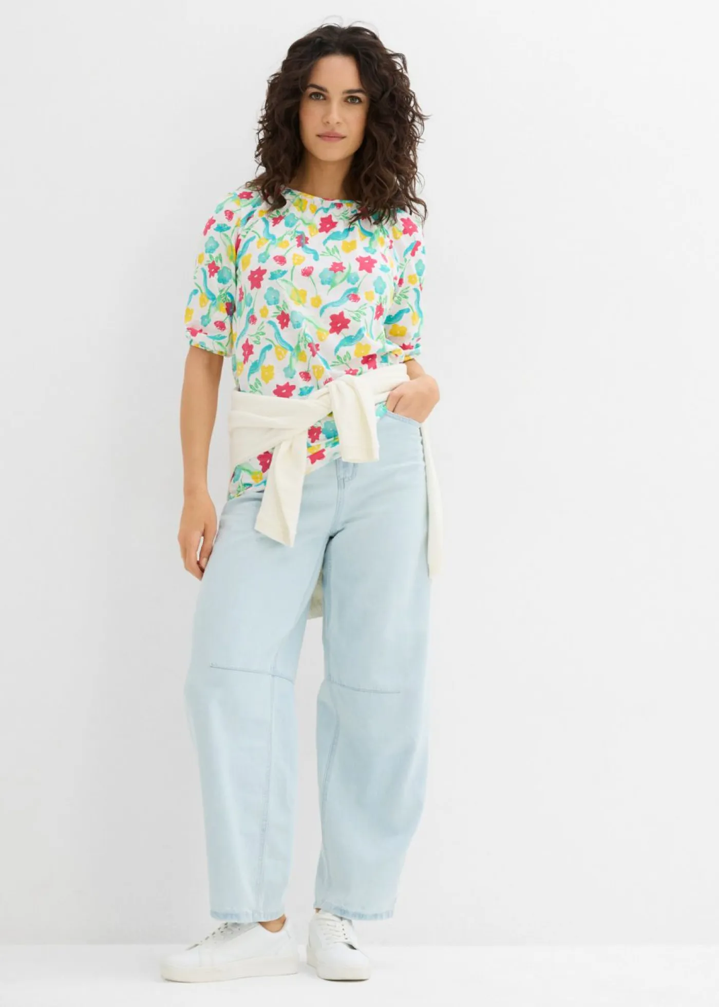 bonprix bonprix Camisetas>Camiseta de algodón orgánico blanco con flores