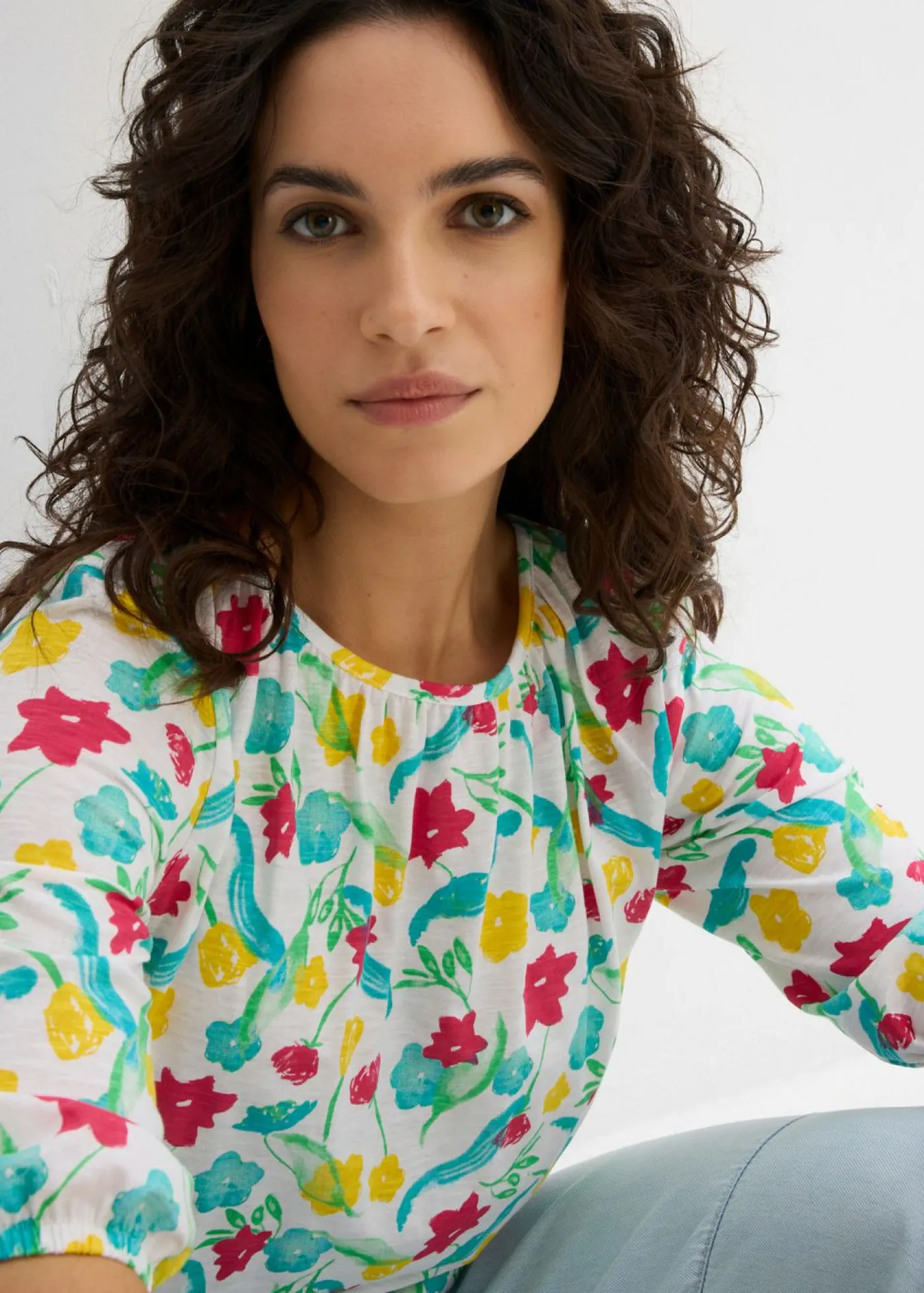 bonprix bonprix Camisetas>Camiseta de algodón orgánico blanco con flores