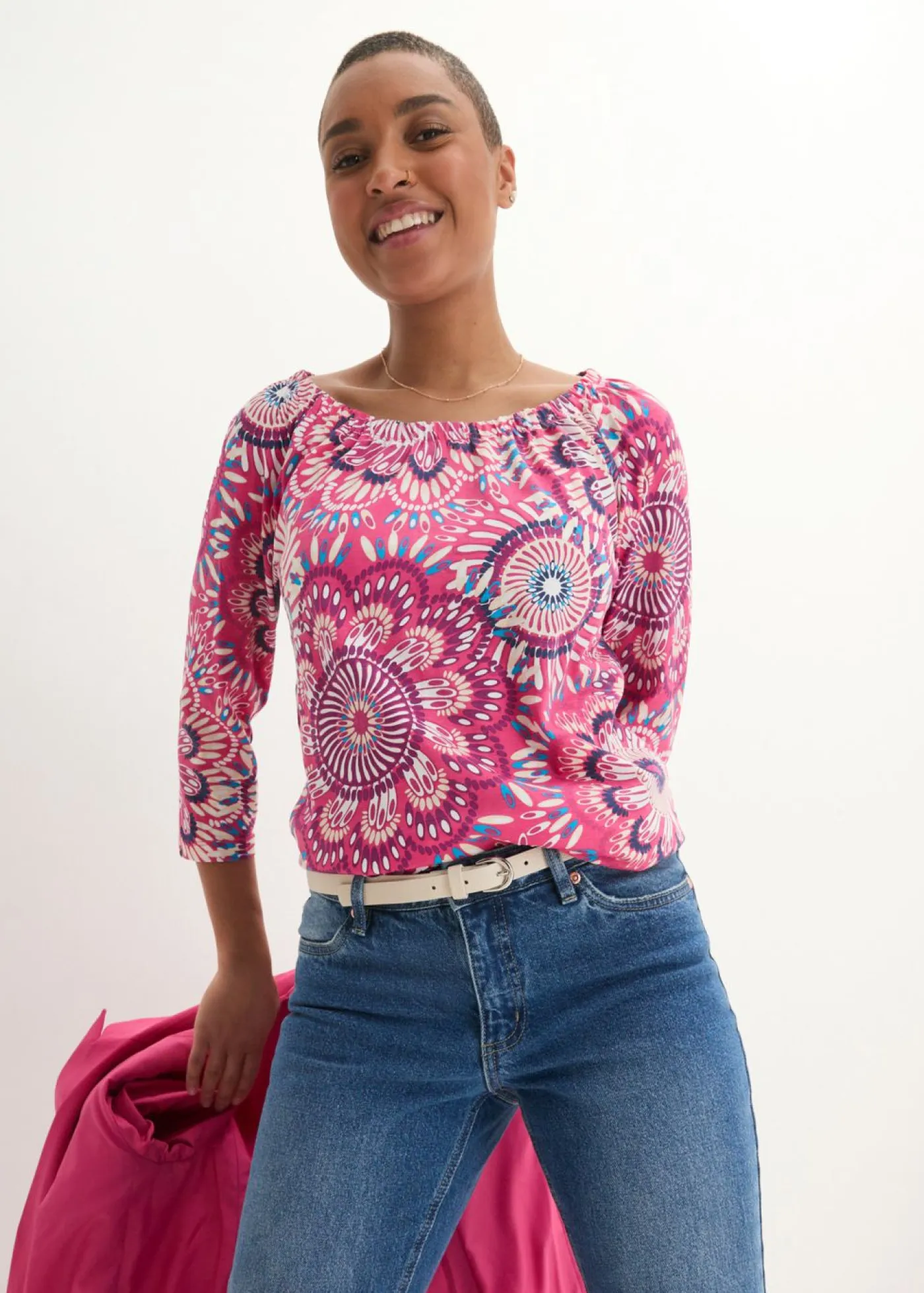 bonprix bonprix Camisetas>Camiseta de algodón orgánico puro Pink lady de flores