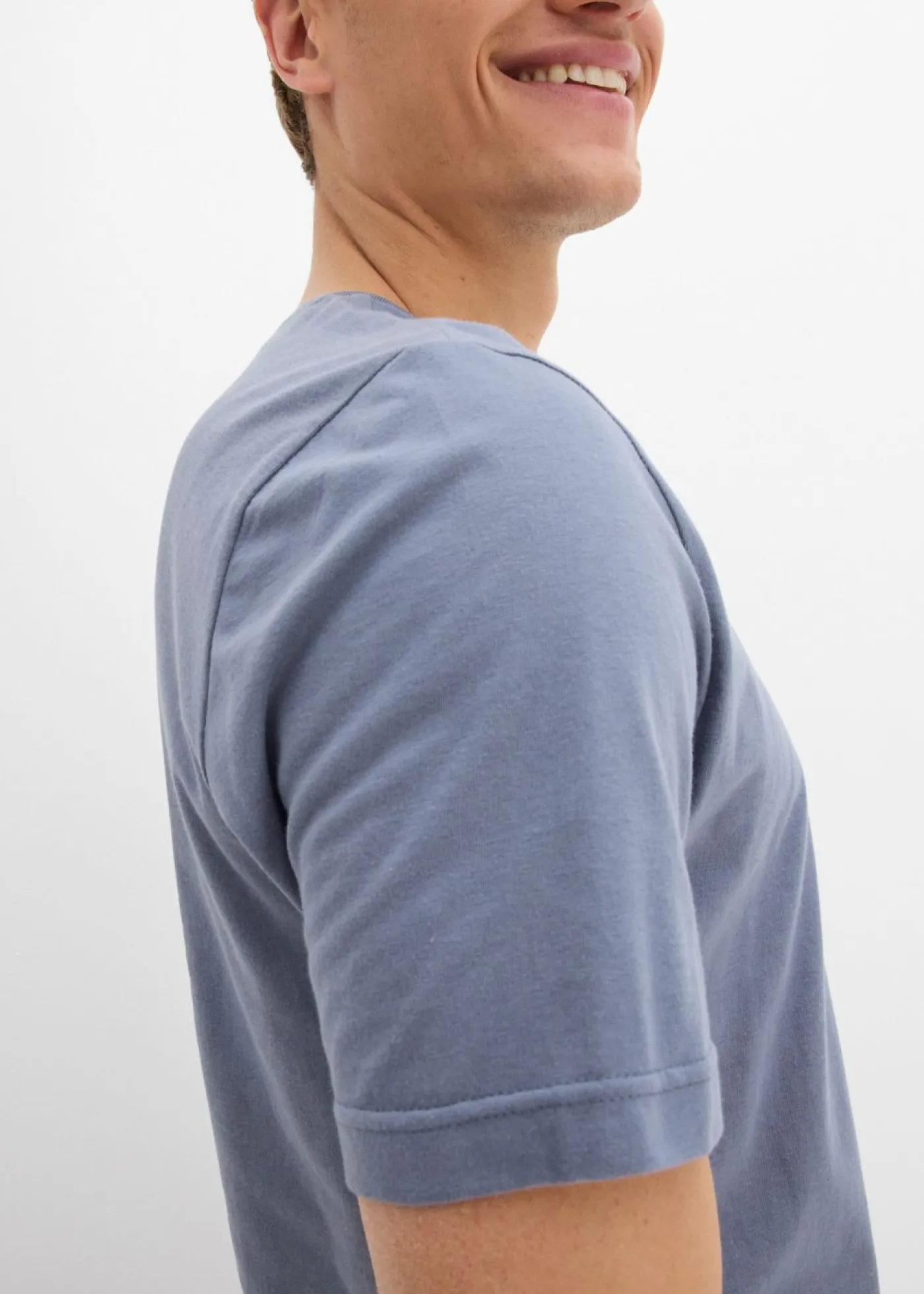 bonprix bonprix Básicos En Rebajas|Ropa Deportiva>Camiseta de algodón puro (2 unidades) Verde ahumado+ azul ahumado