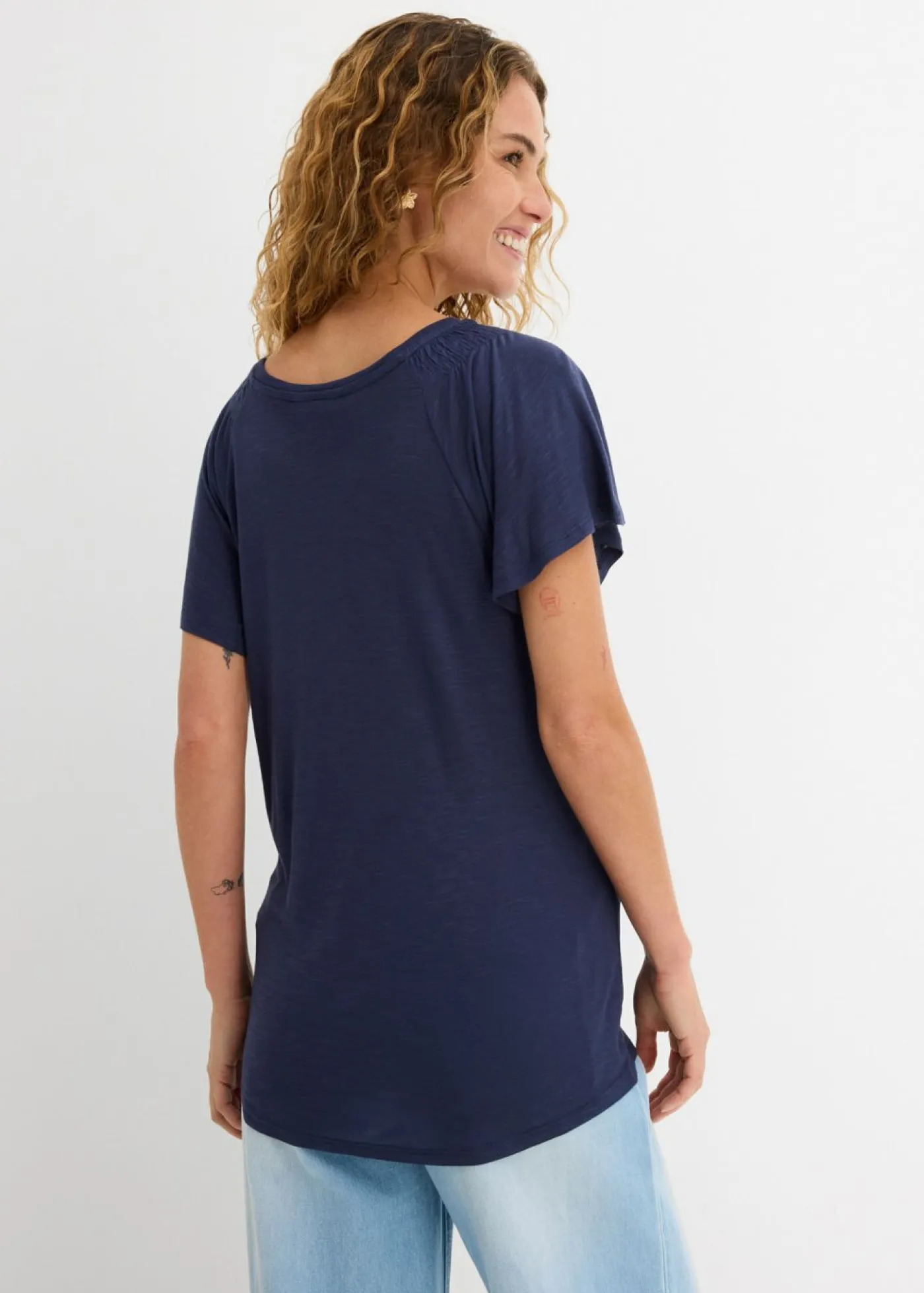 bonprix bonprix Camisetas>Camiseta de hilo flameado con mangas de murciélago Azul oscuro