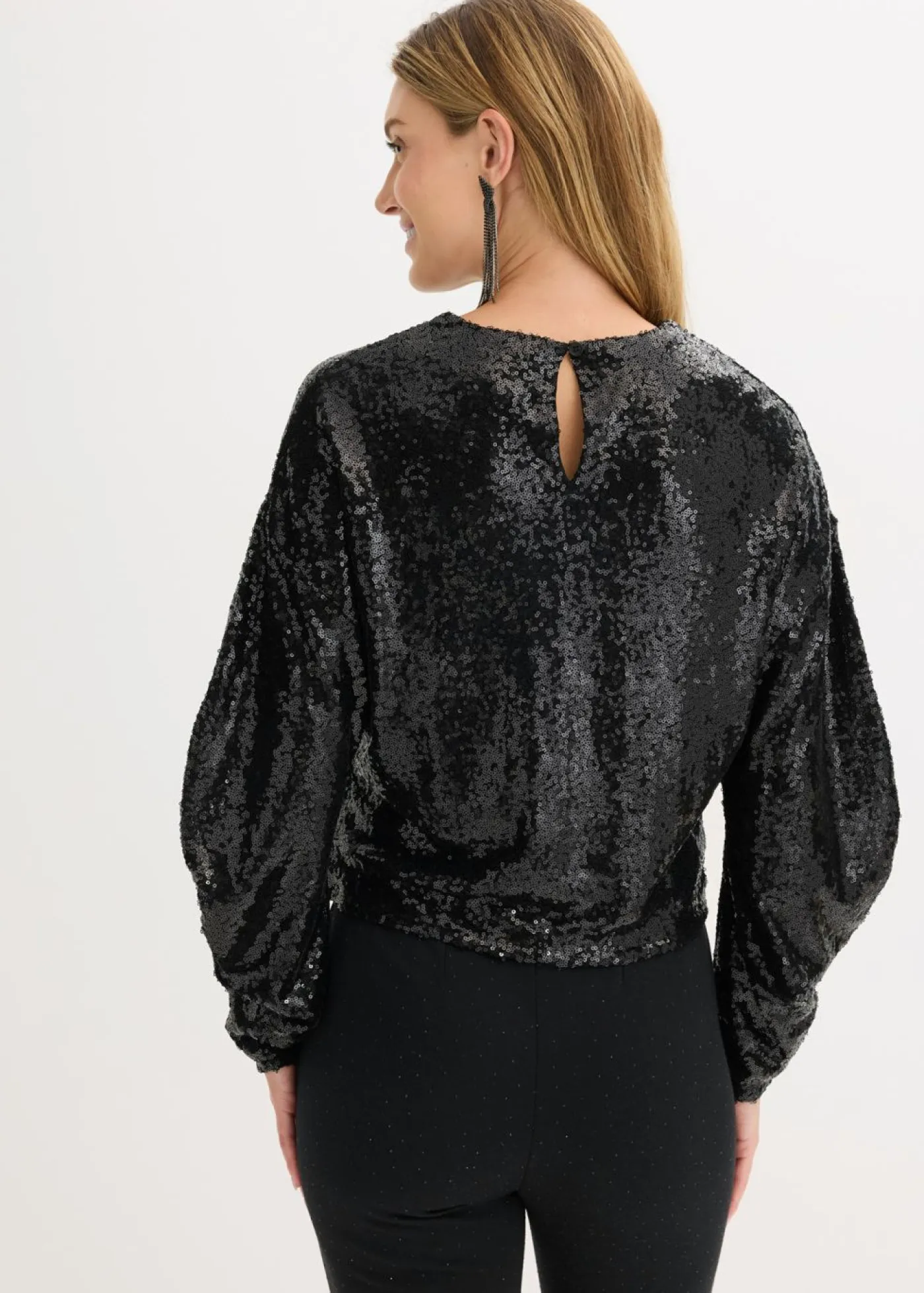 bonprix bonprix Camisetas>Camiseta de manga larga con lentejuelas Negro