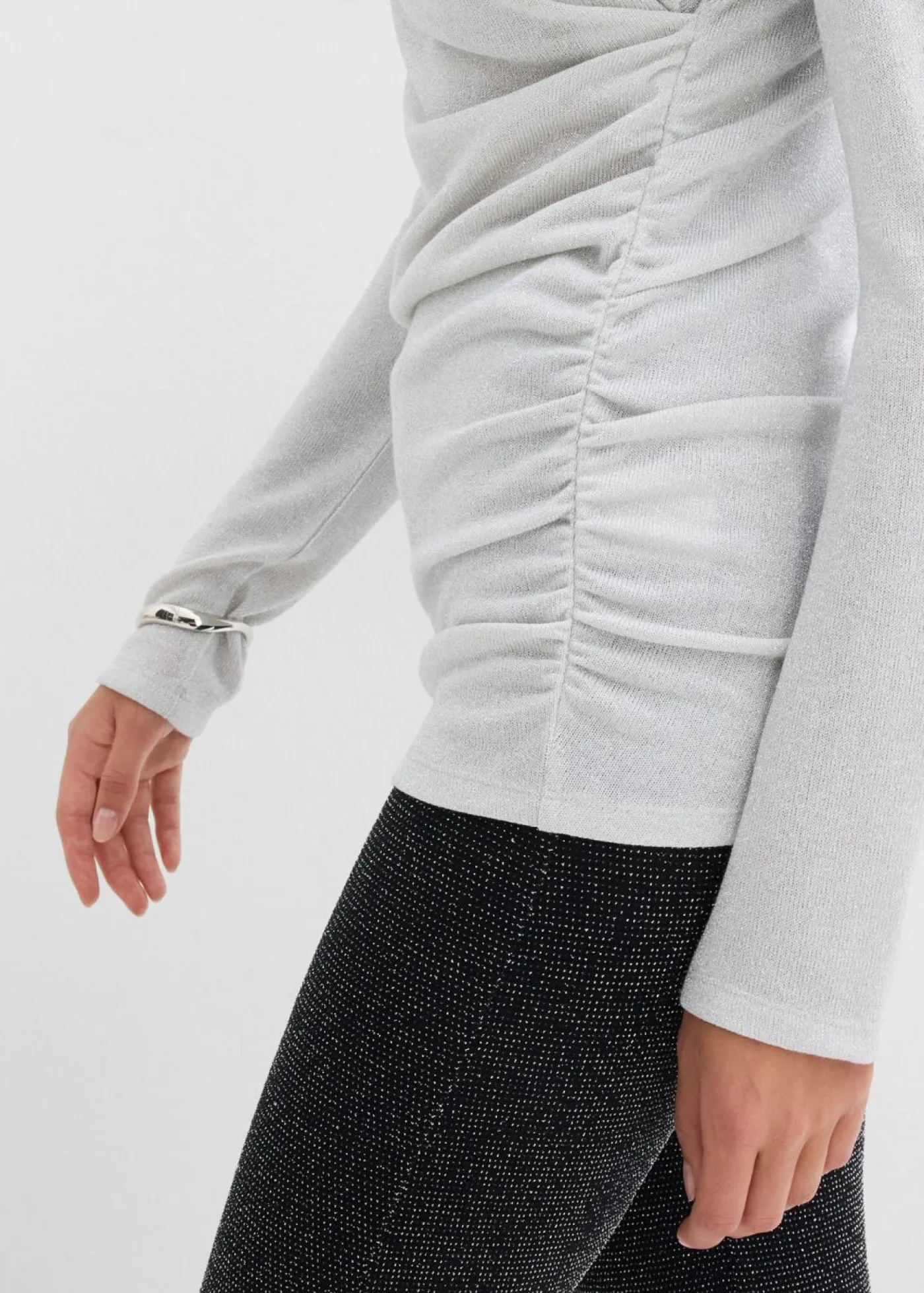 bonprix bonprix Camisetas>Camiseta de manga larga con fruncidos Plata