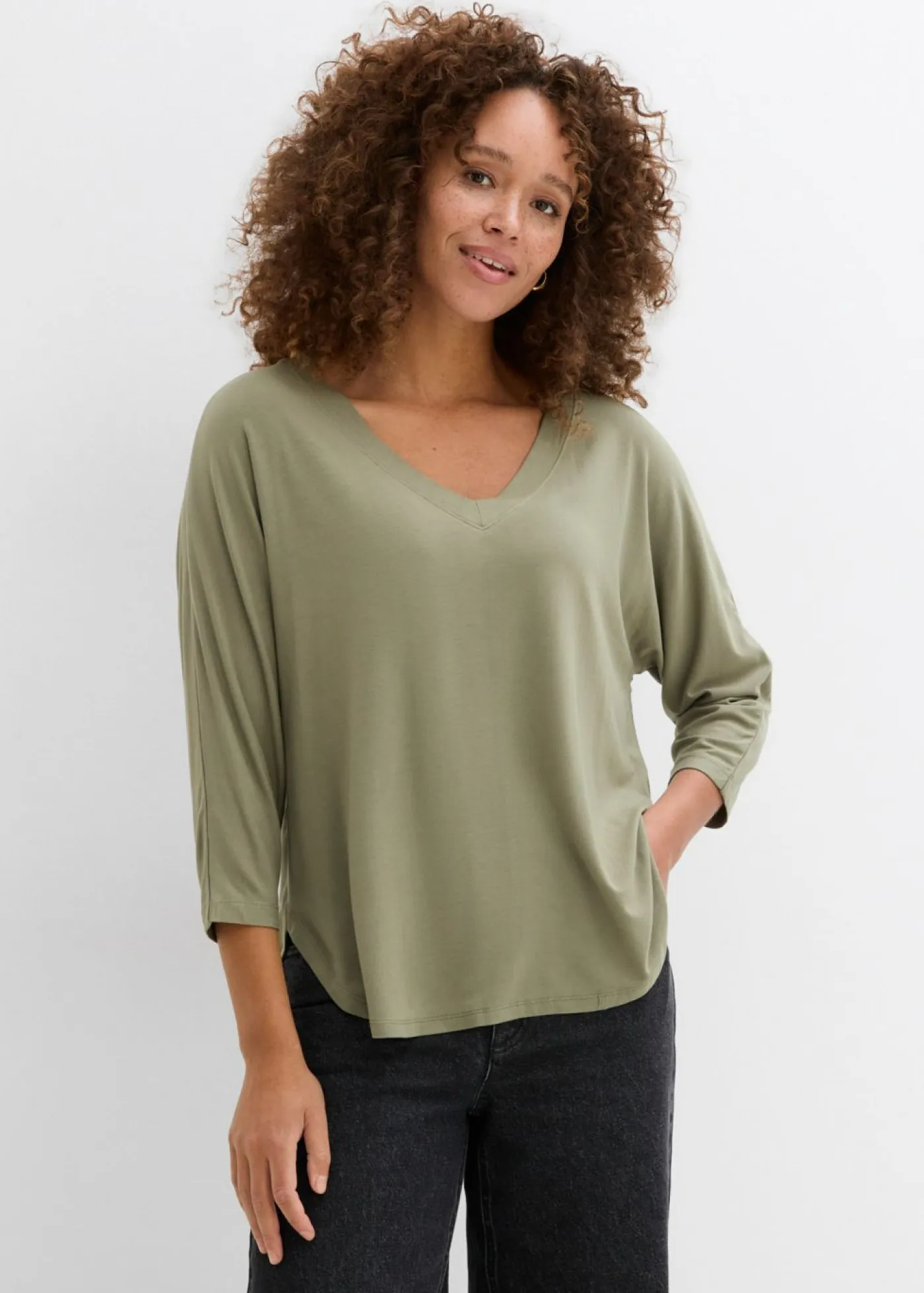 bonprix bonprix Camisetas|Novedades>Camiseta de mezcla de viscosa fluida Verde oliva