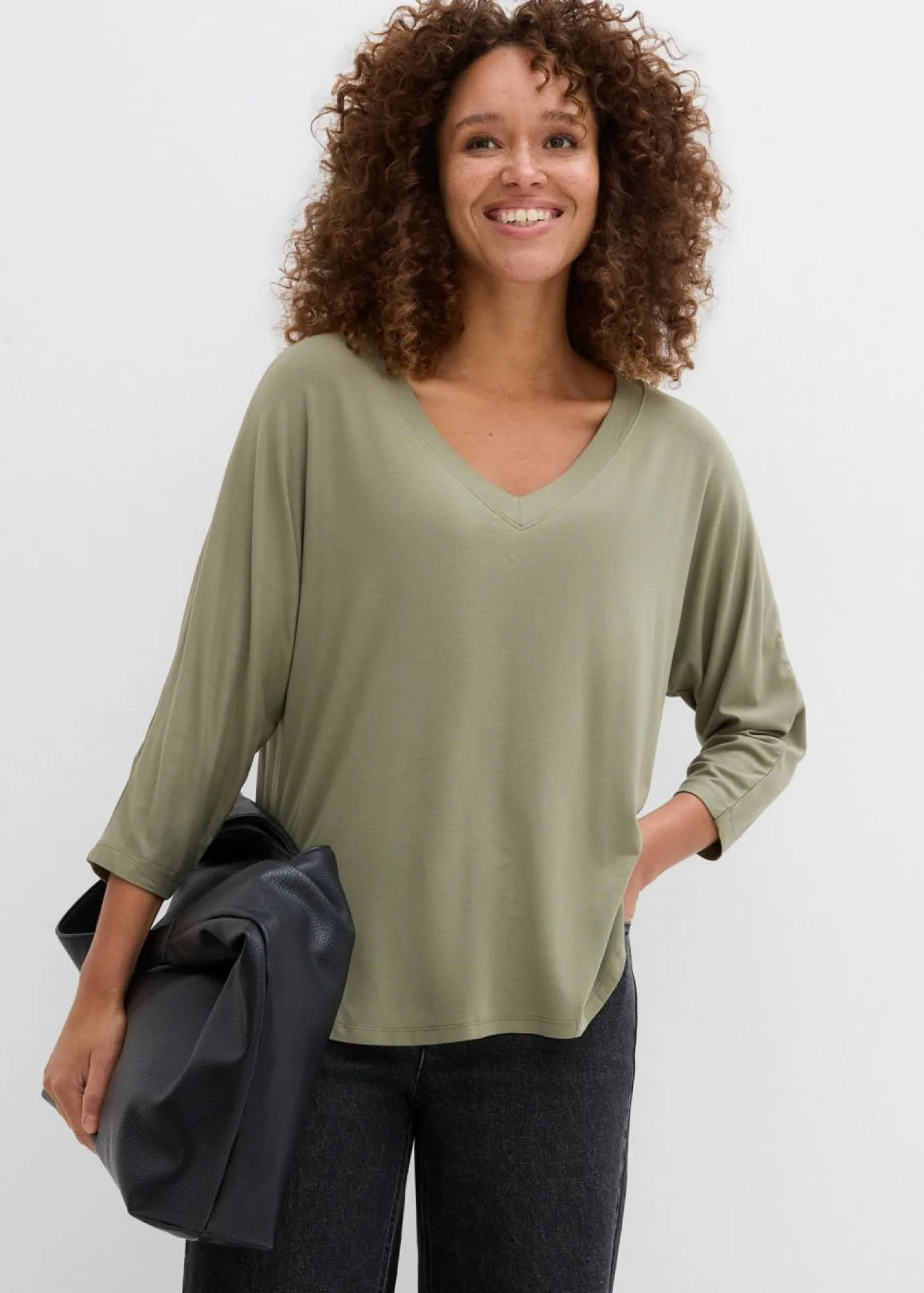 bonprix bonprix Camisetas|Novedades>Camiseta de mezcla de viscosa fluida Verde oliva