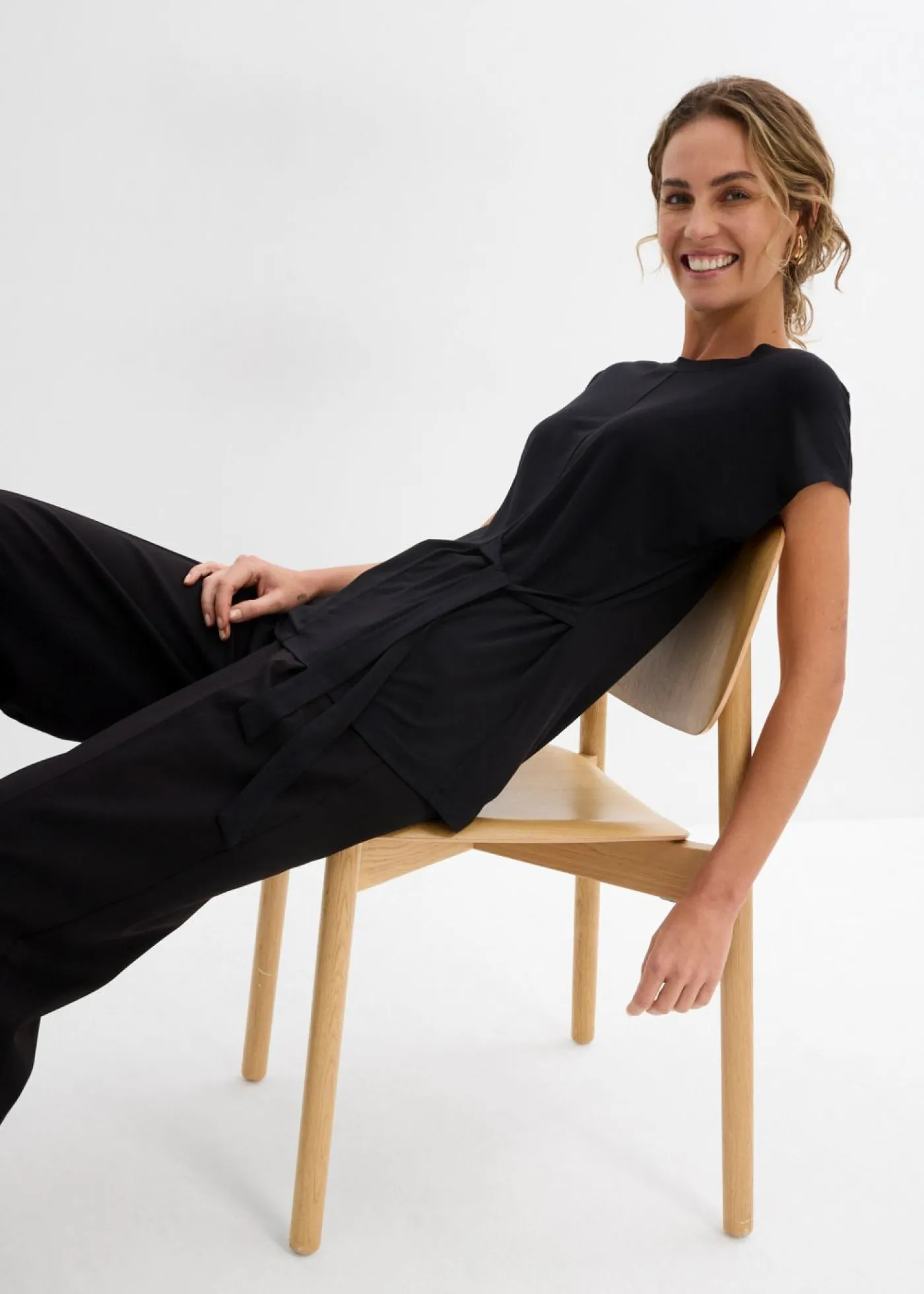 bonprix bonprix Camisetas>Camiseta de suave mezcla de viscosa Negro