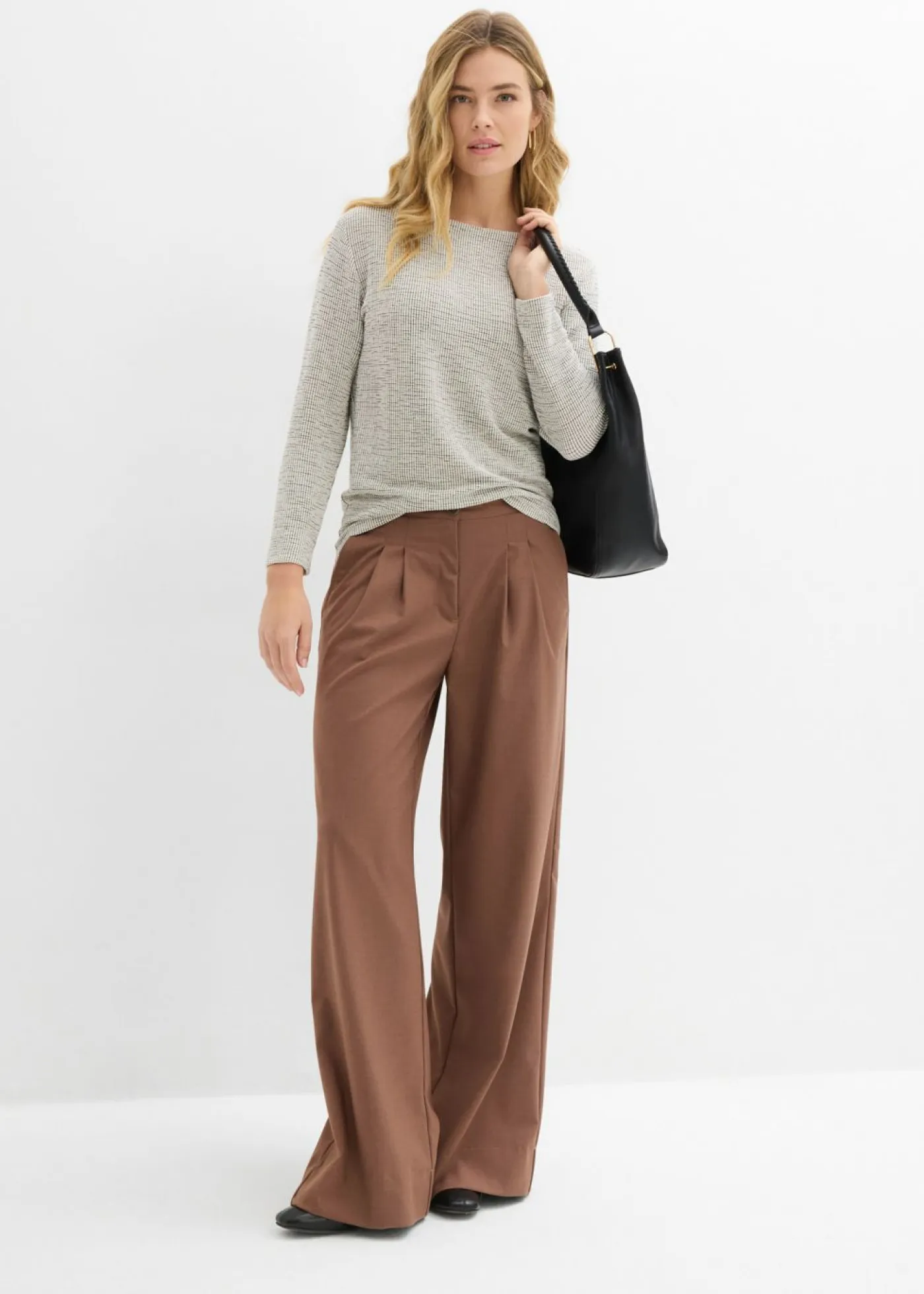 bonprix bonprix Camisetas>Camiseta de suave mezcla de viscosa Blanco lana/negro a cuadros