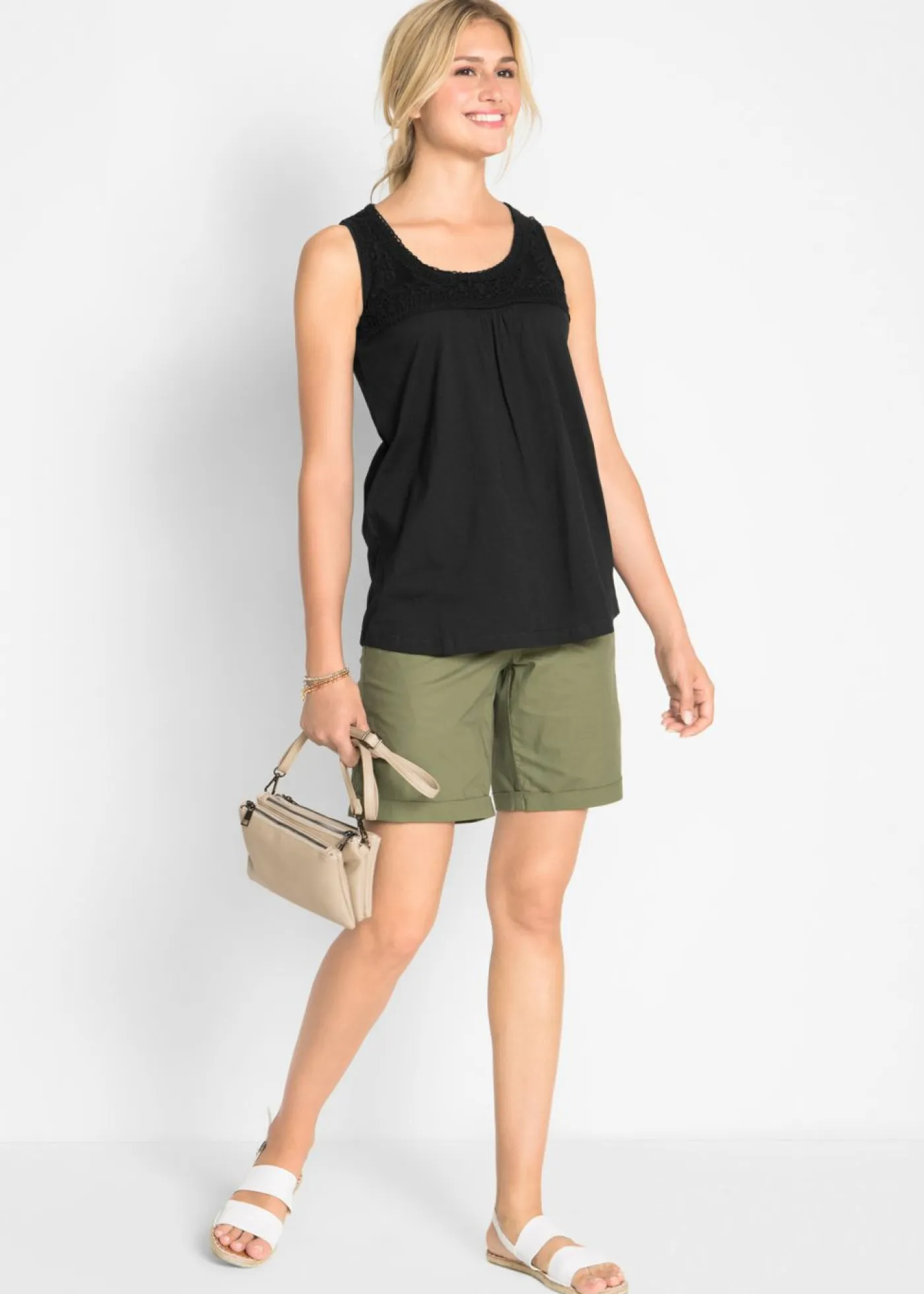 bonprix bonprix Camisetas>Camiseta de tirantes con crochet en la parte delantera Negro