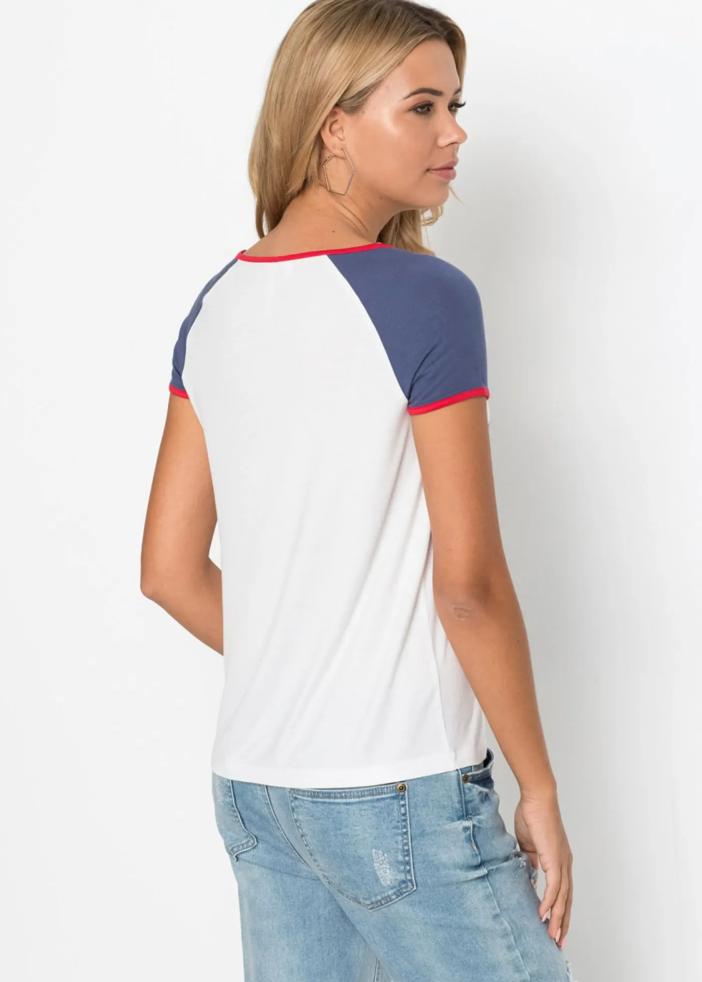 bonprix bonprix Camisetas>Camiseta de viscosa suave Blanco/rojo/añil estampado