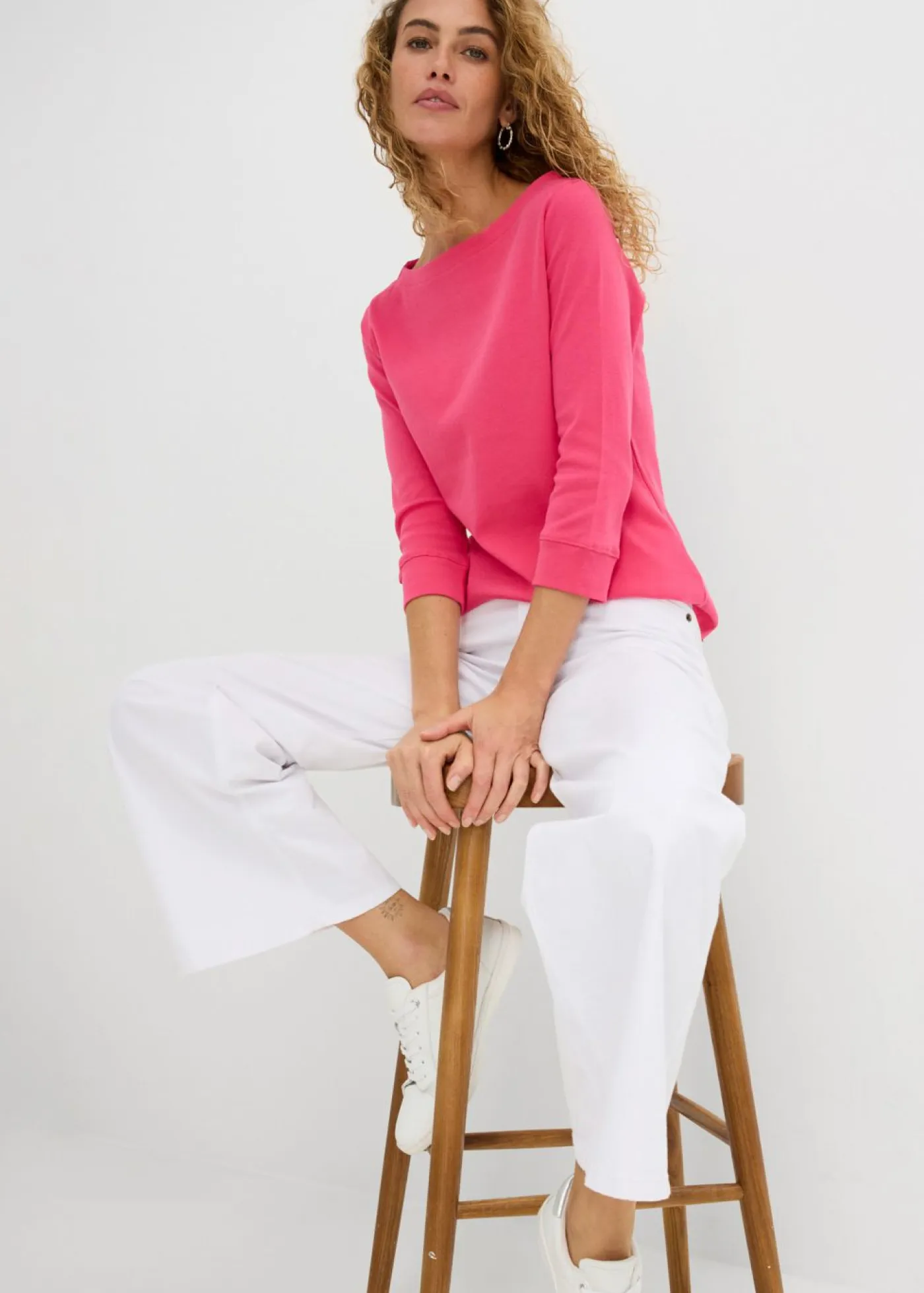 bonprix bonprix Básicos|Camisetas>Camiseta elástica con escote en forma de U fucsia