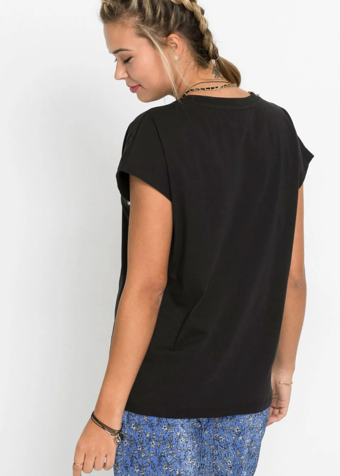 bonprix bonprix Camisetas>Camiseta holgada de algodón puro Negro con frase