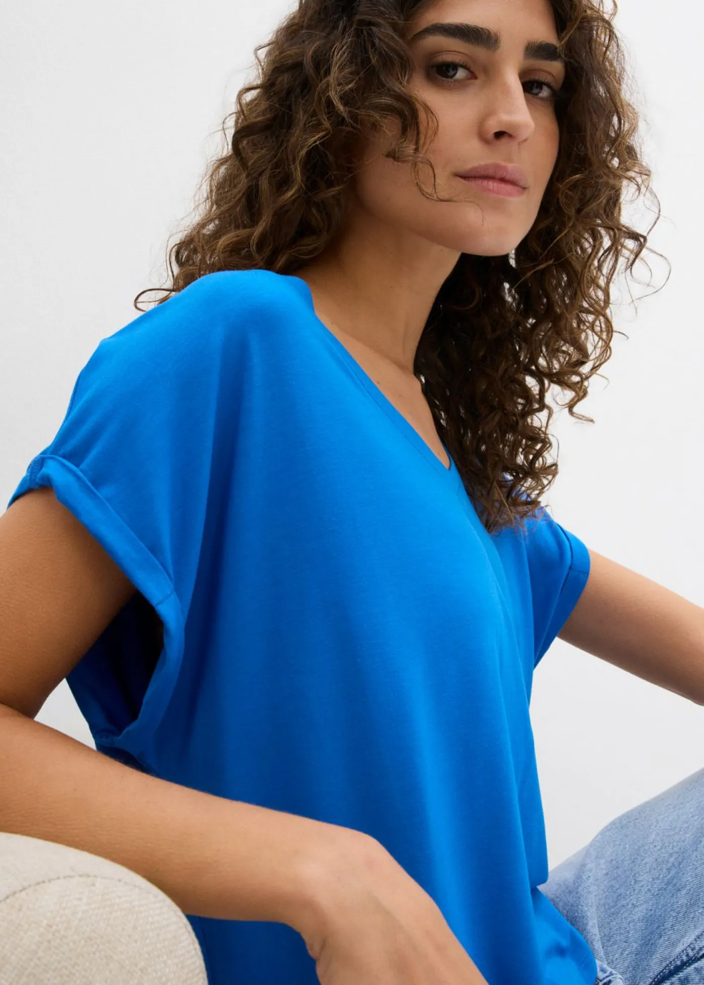 bonprix bonprix Camisetas>Camiseta holgada de mezcla de viscosa fluida Azur