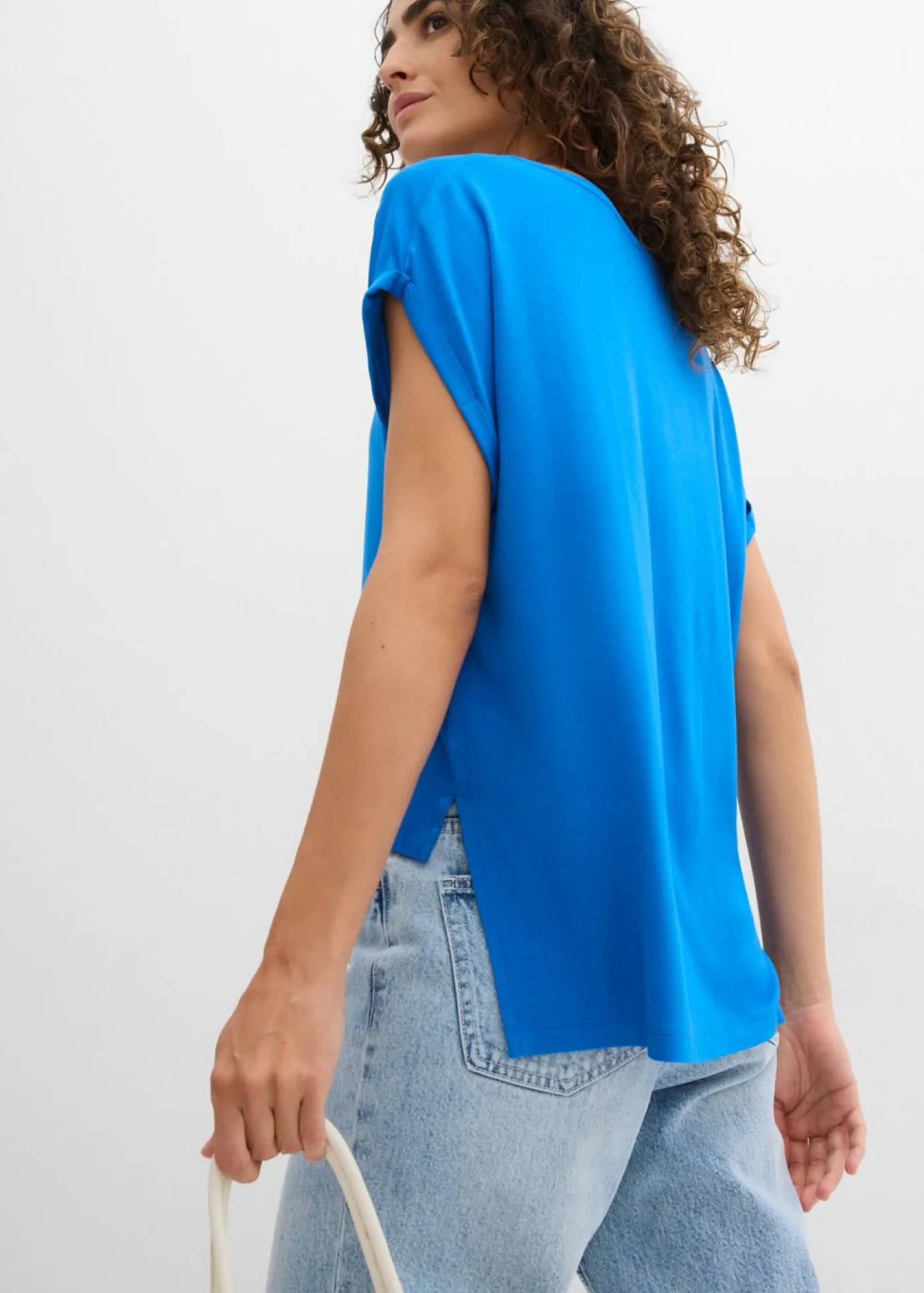 bonprix bonprix Camisetas>Camiseta holgada de mezcla de viscosa fluida Azur