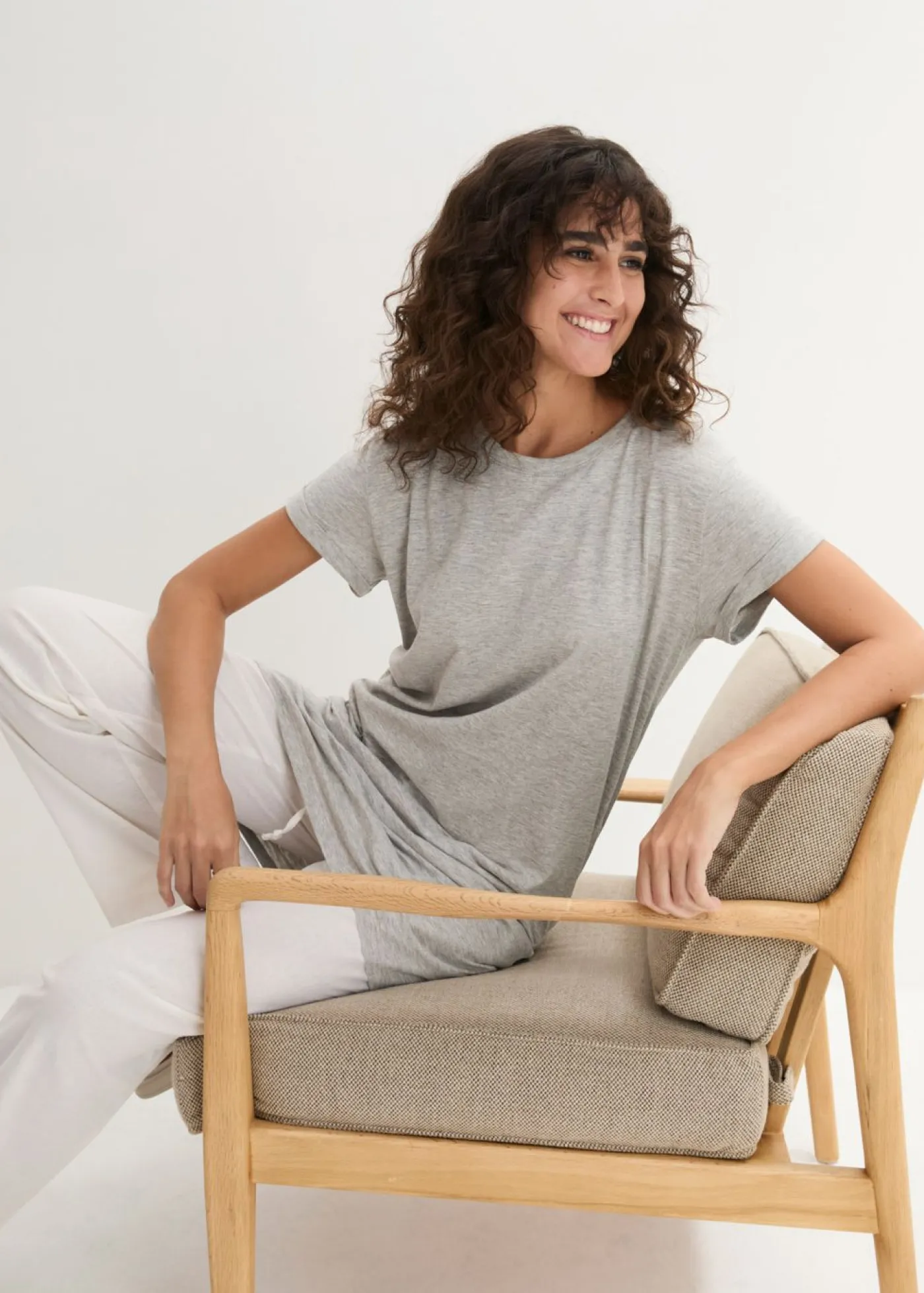 bonprix bonprix Básicos|Camisetas>Camiseta larga de algodón puro Gris claro jaspeado