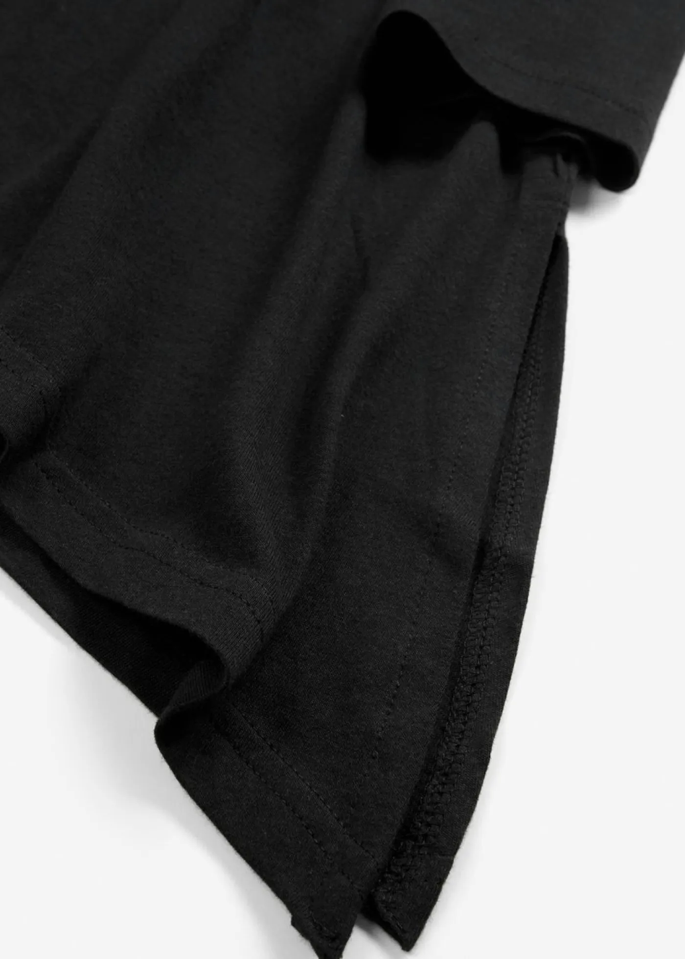 bonprix bonprix Camisetas|Novedades>Camiseta larga de mezcla de viscosa y algodón Negro