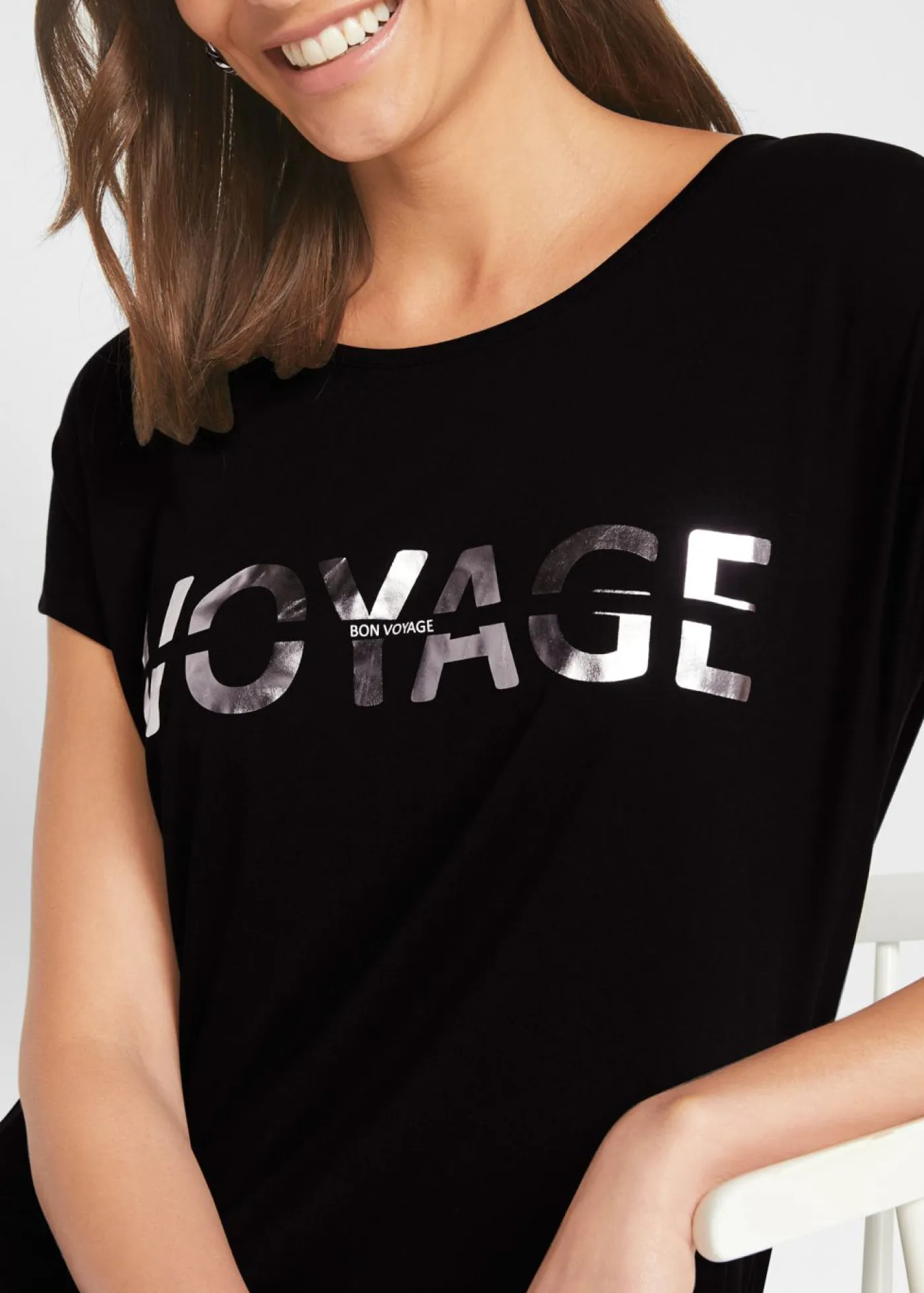 bonprix bonprix Camisetas>Camiseta larga de mezcla de viscosa Negro-plata estampado