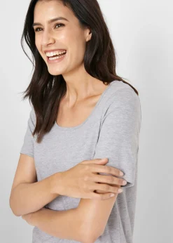 bonprix bonprix Básicos|Camisetas><noscript><img width=