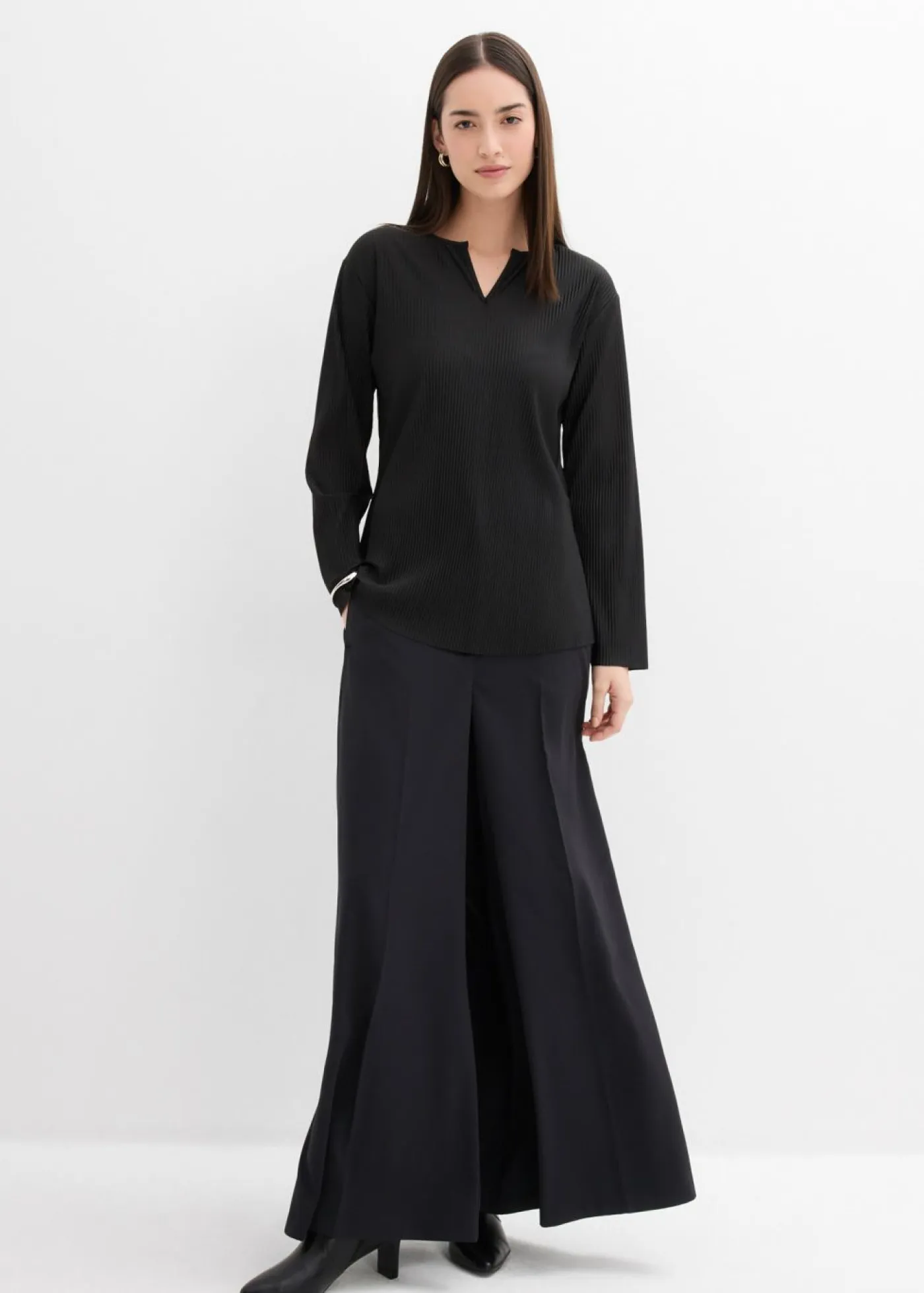 bonprix bonprix Esenciales|Camisetas>Camiseta plisada Negro