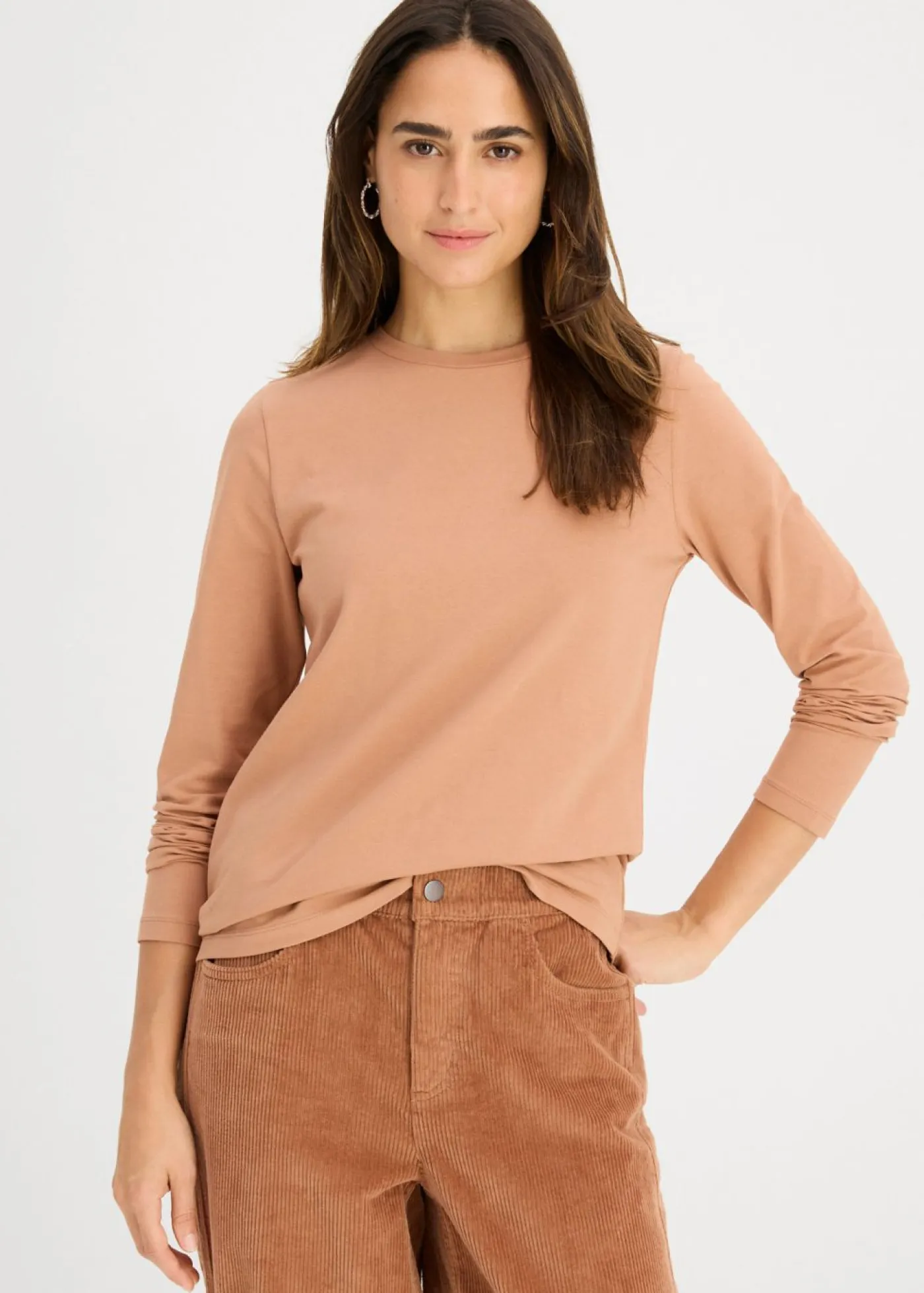 bonprix bonprix Básicos|Camisetas>Camiseta slim fit con algodón orgánico puro (2 unidades) Batido de chocolate/verde oliva