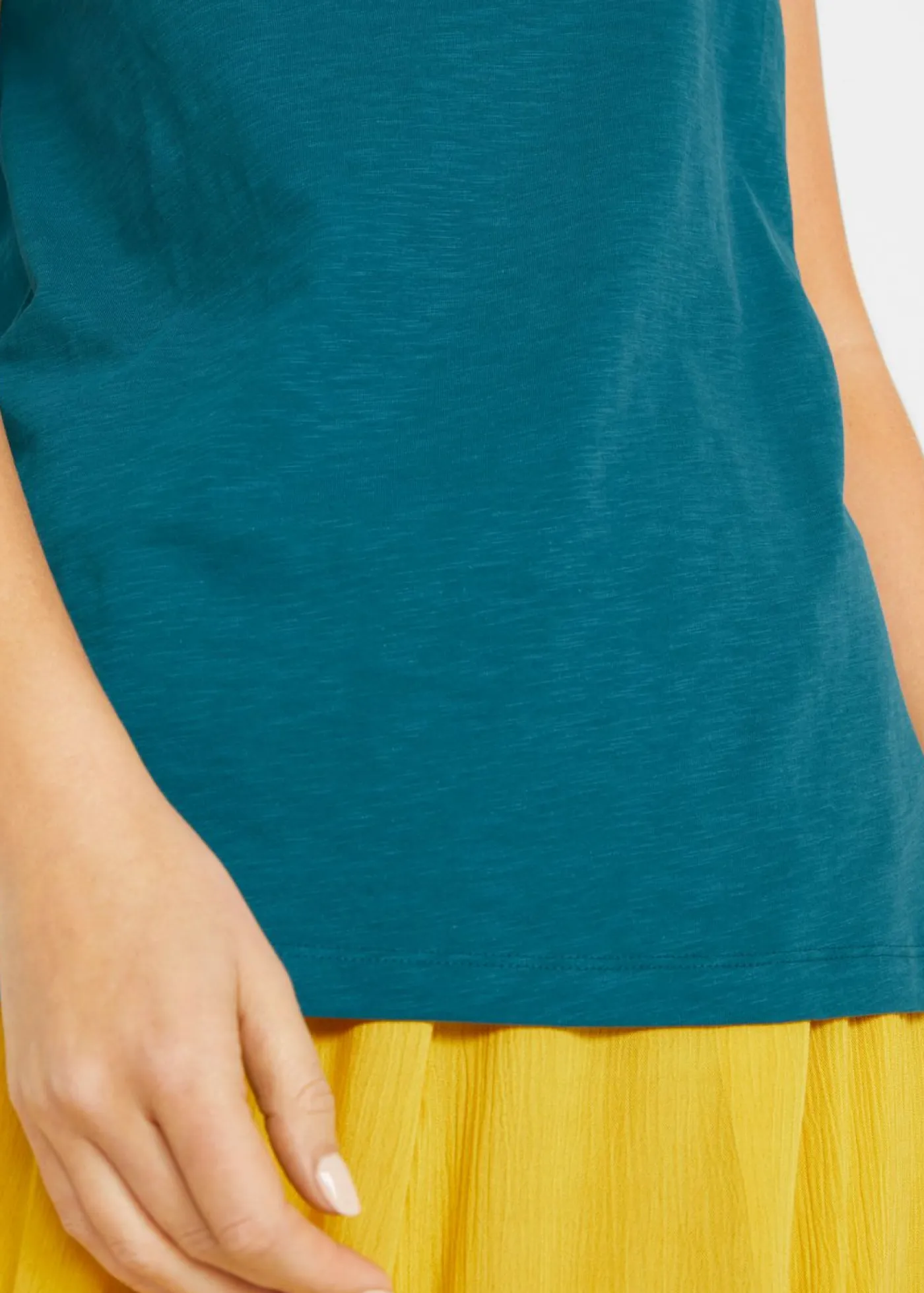 bonprix bonprix Camisetas>Camiseta tipo boxy Verde azulado