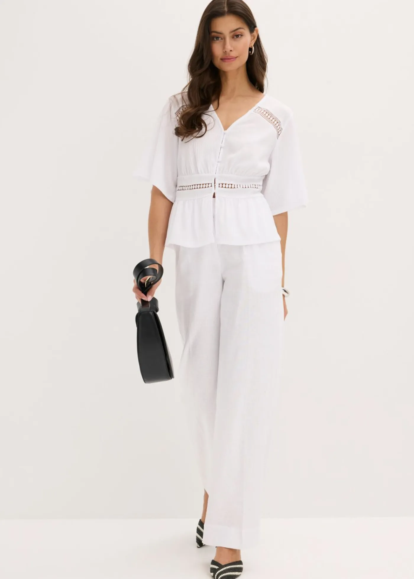 bonprix bonprix Camisetas>Camiseta tipo túnica con encaje Blanco