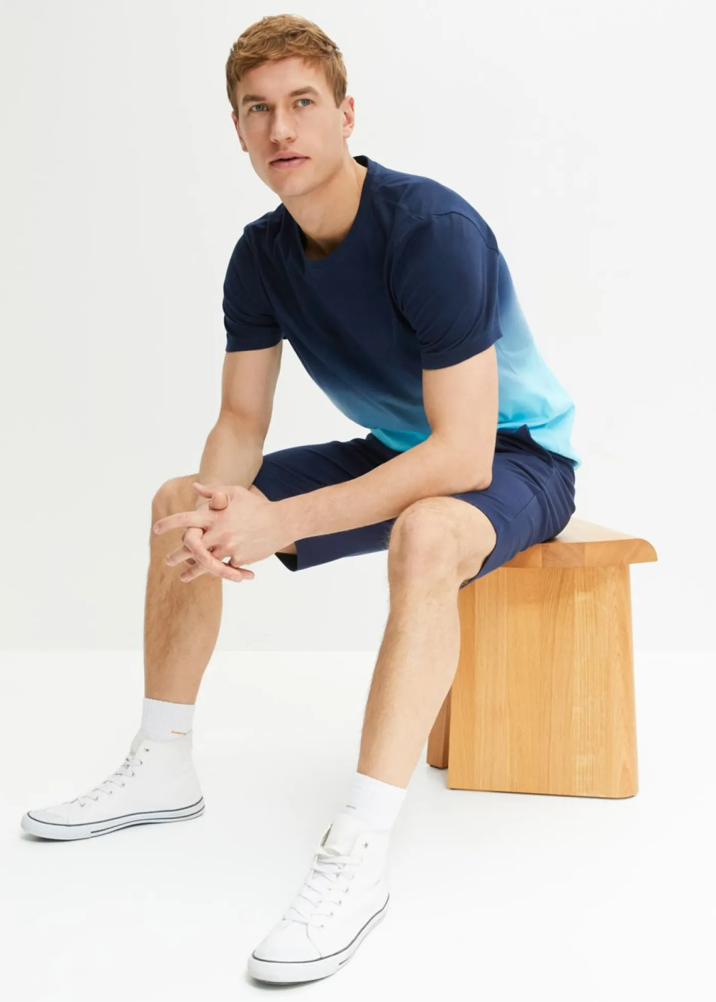 bonprix bonprix Pantalones|Camisetas Y Polos>Camiseta y bermudas de chándal (2 piezas) de algodón puro Azul marino-celeste